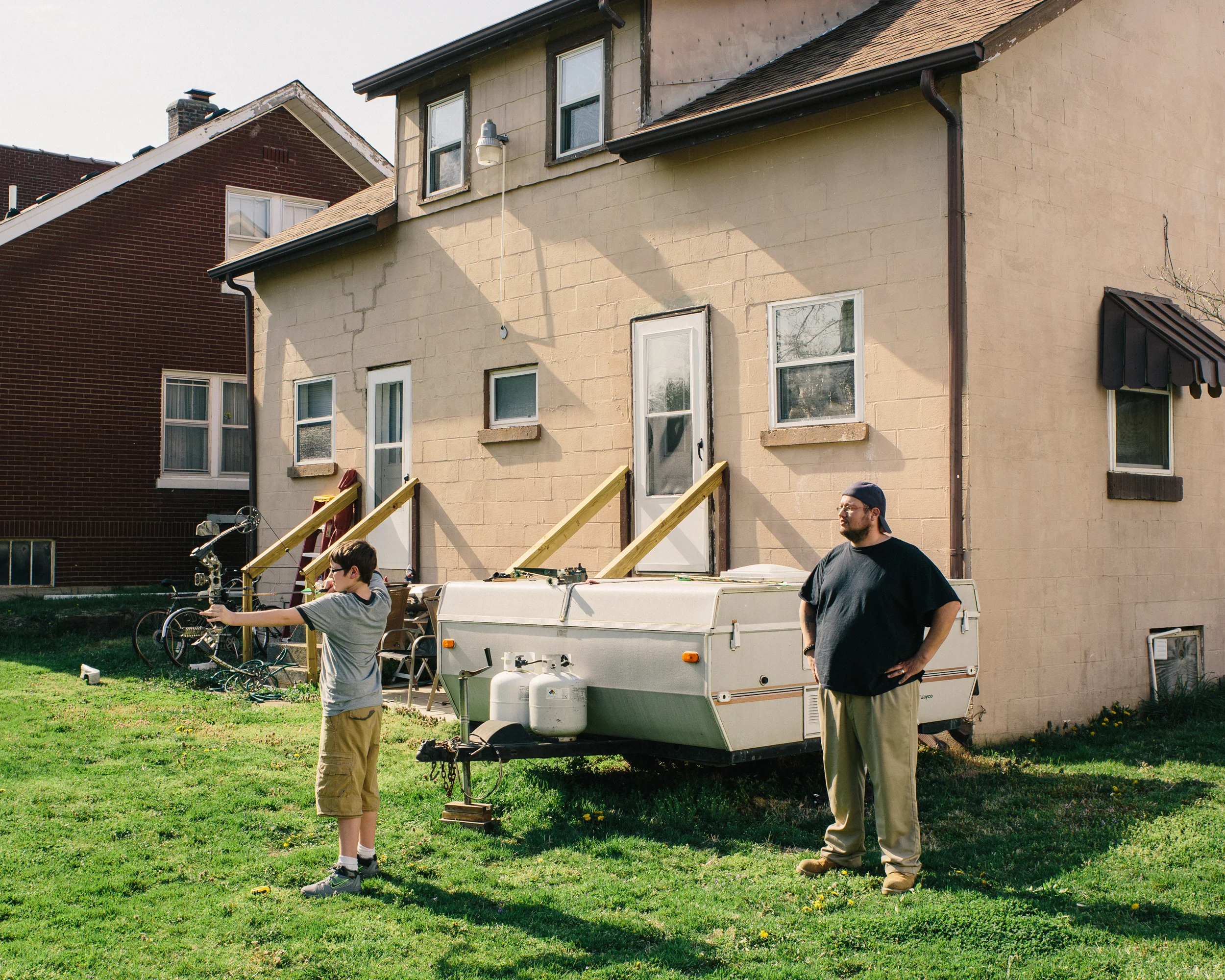 Andrea_Pugiotto_Photographer-Kentucky Neighborhood