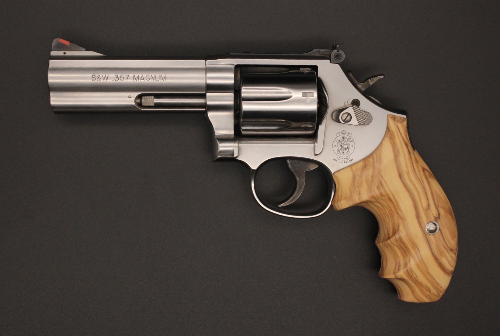 Badger Custom GripsBadger Custom Grips