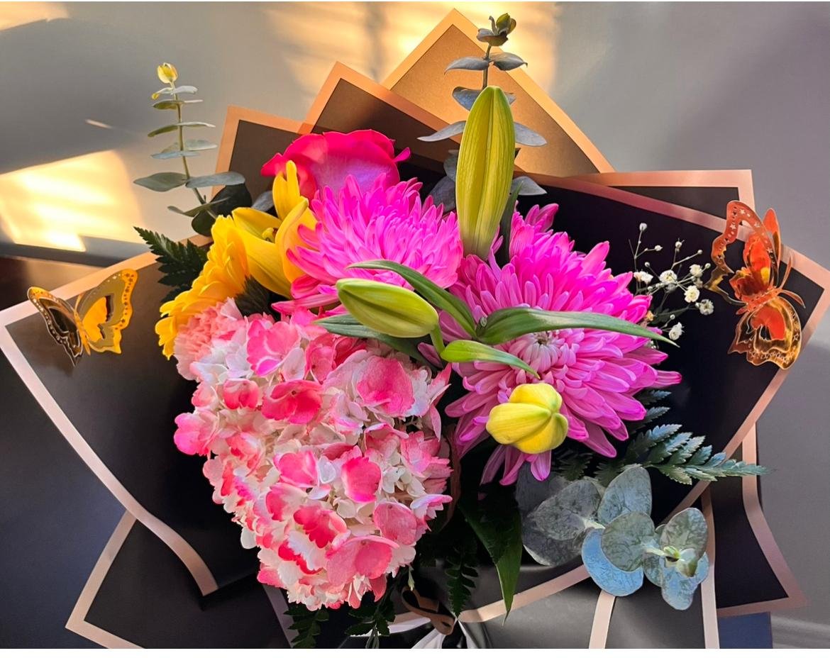 Birthdays floral arrangement 4