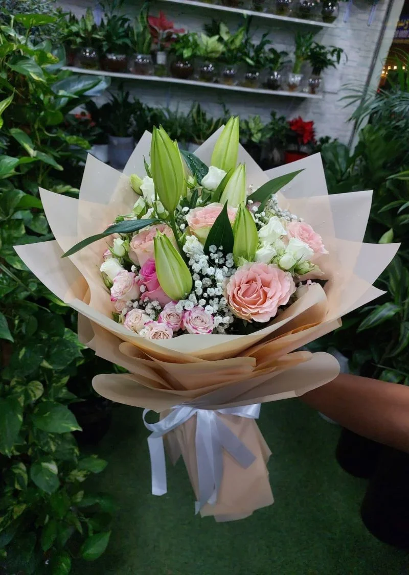 Anniversaries floral arrangement 2