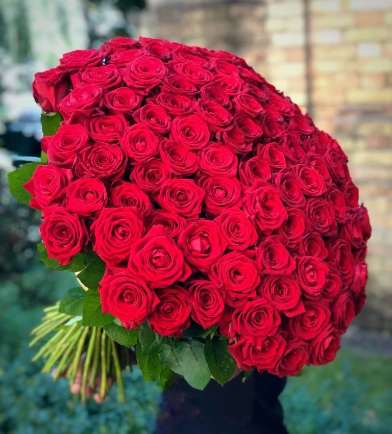 Anniversaries floral arrangement 3