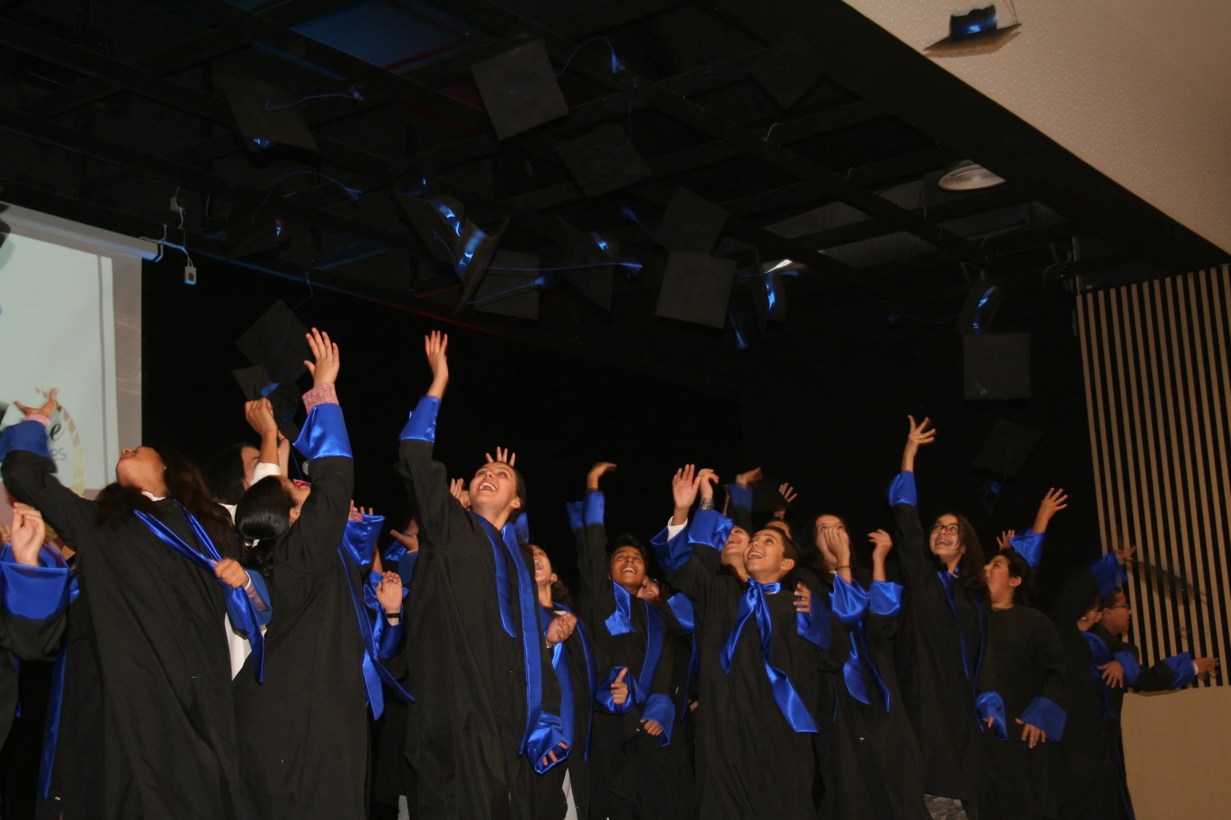 Cérémonie de remise des diplômes de réussite: