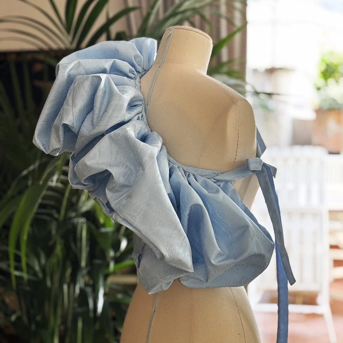 Collo_Maryam_blue.jpg