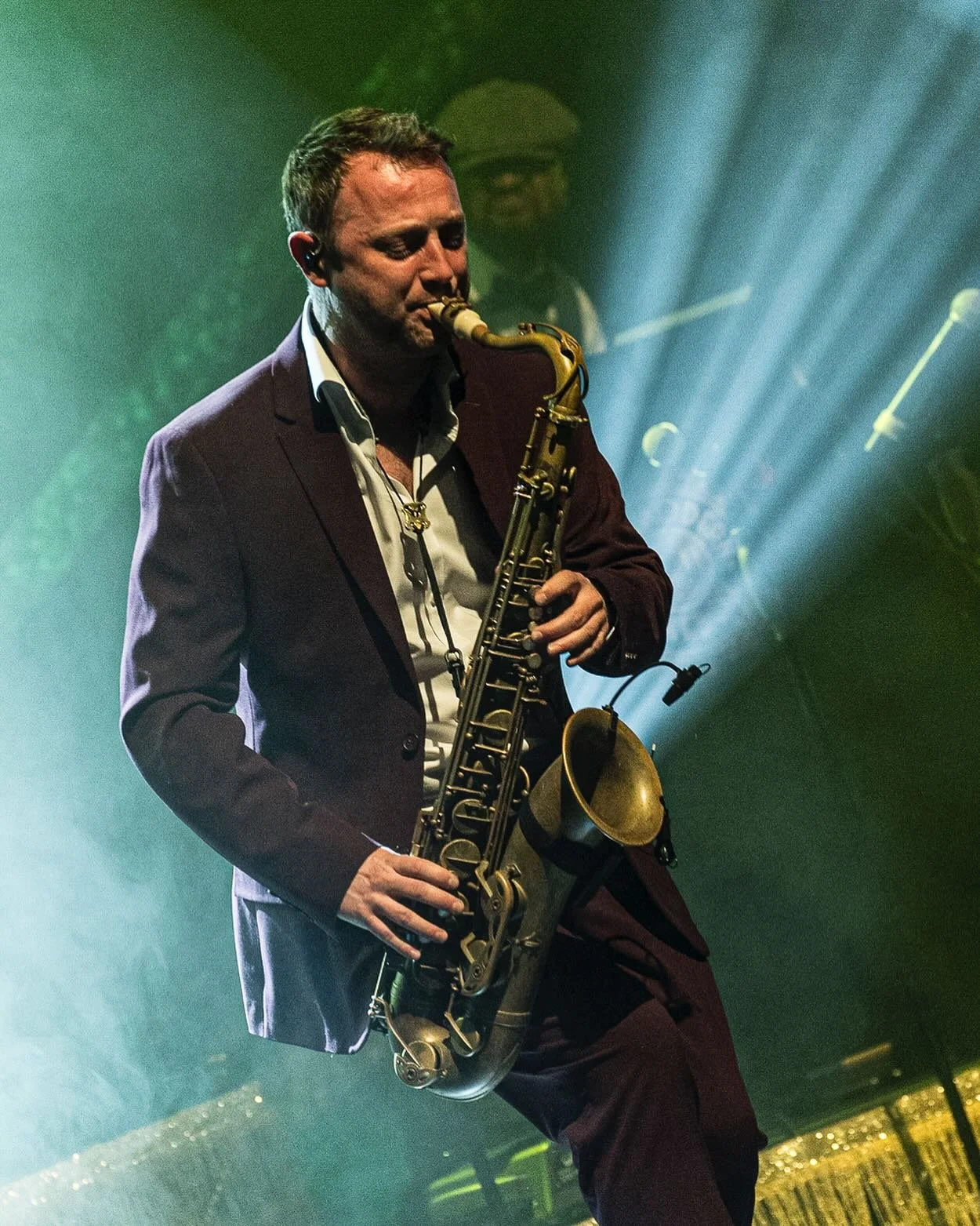 Thanks to @benjiwalkerphoto for sending over some shots from a killer show in Reading

#sax #saxophone #daddario #pmjtour #pmj