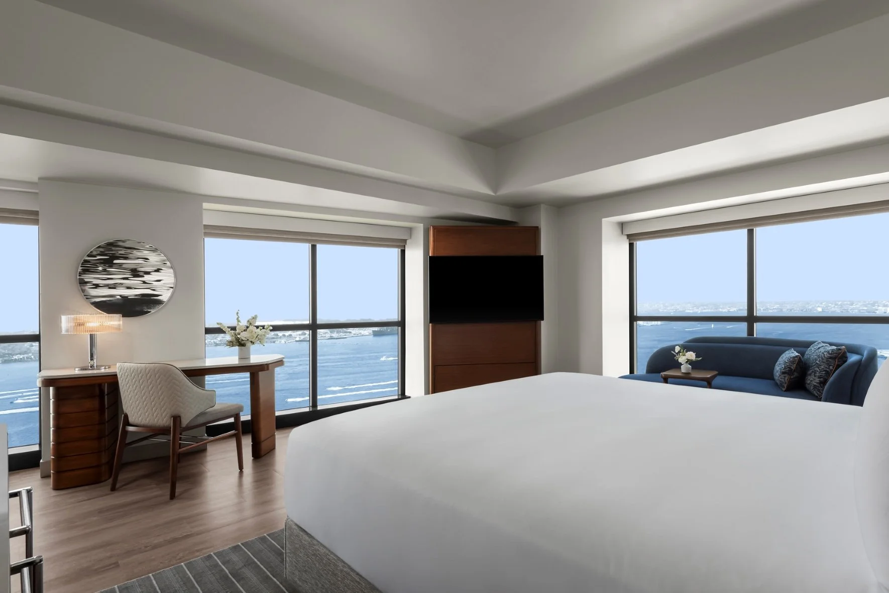 Manchester Gand Hyatt_Renovated Corner King_views_high res-X4.jpg