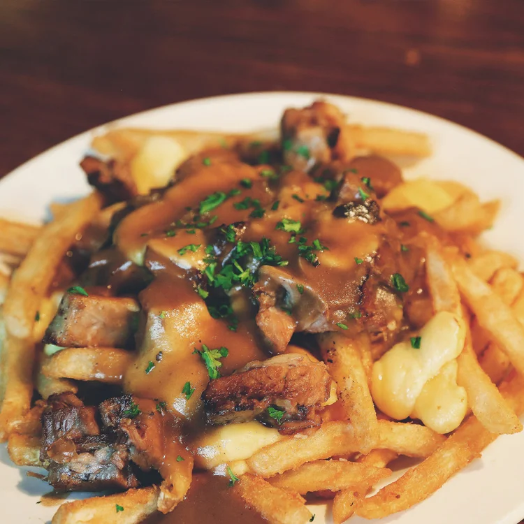 rohrbachs-brewery-brew-pub-gravey-fries.jpg