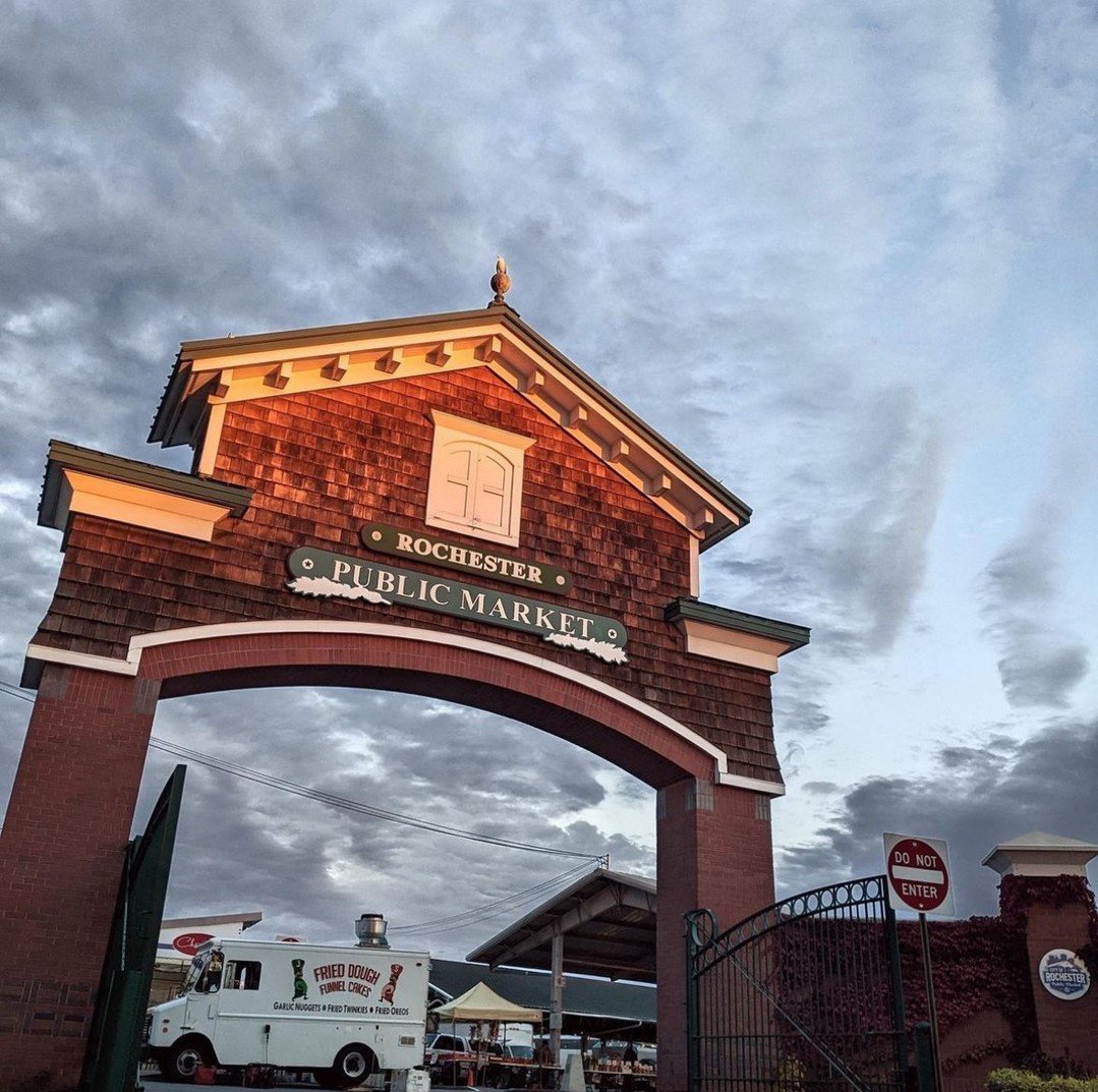 TONIGHT: the first #FoodTruckRodeo of the season! Join us at the public market for dozens of food trucks, live music, and RBC beer! 🍻⁠
⁠
Food Truck Rodeos happen the last Wednesday of every month now through September. ⁠
⁠
#summerscoming #exploreroc