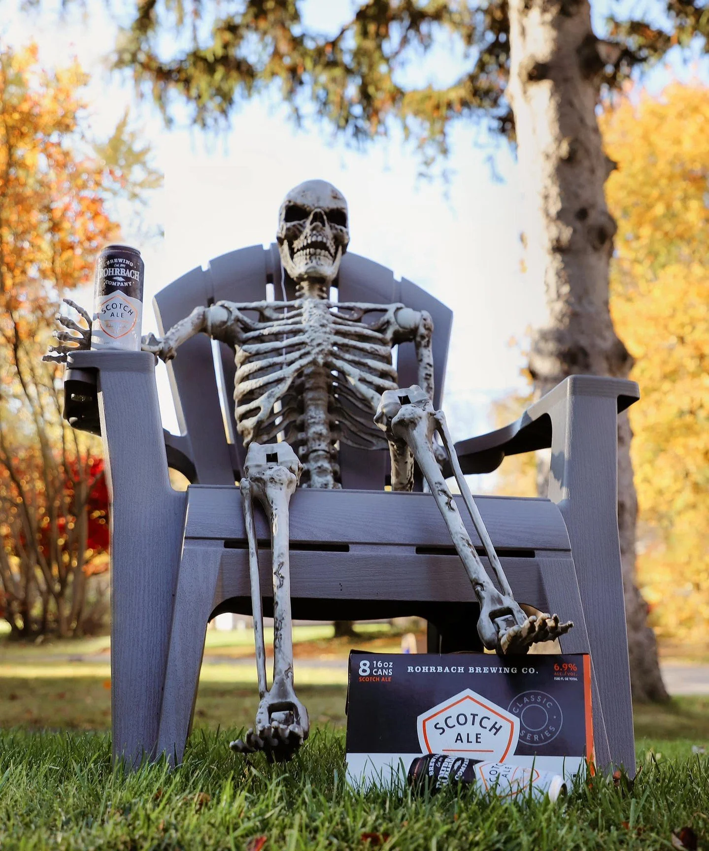 When we said &ldquo;die-hard Scotch Ale fan,&rdquo; you didn't have to take it personally...⁠
⁠
Find RBC beer in local stores near you! https://www.rohrbachs.com/find-rohrbach-beer⁠
⁠
#scotchale #rohrbachbeer