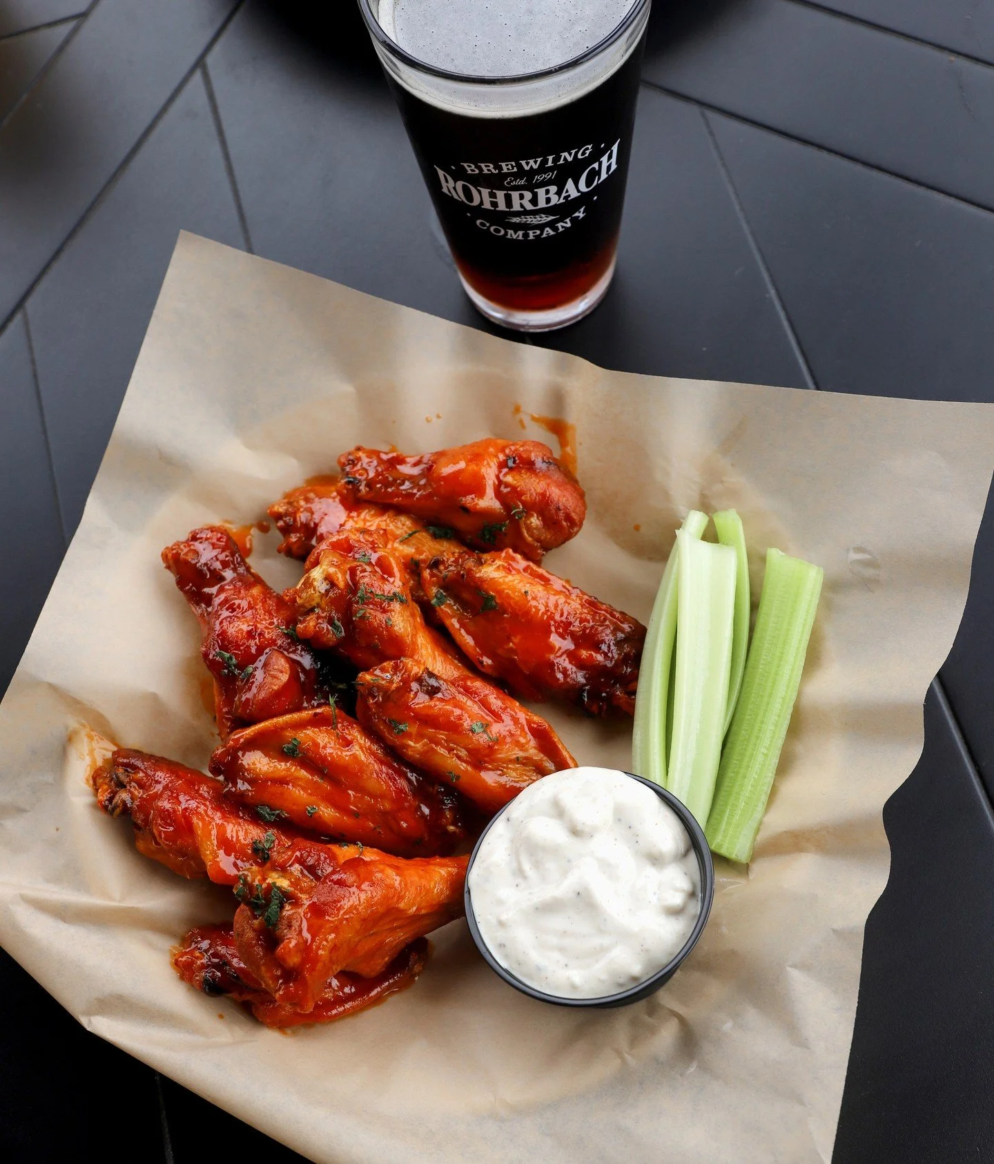 10 wings and a pint for $18 every Wednesday after 4pm at the Buffalo Rd. Brewpub. Bone-in or boneless; what's your pick? 👇