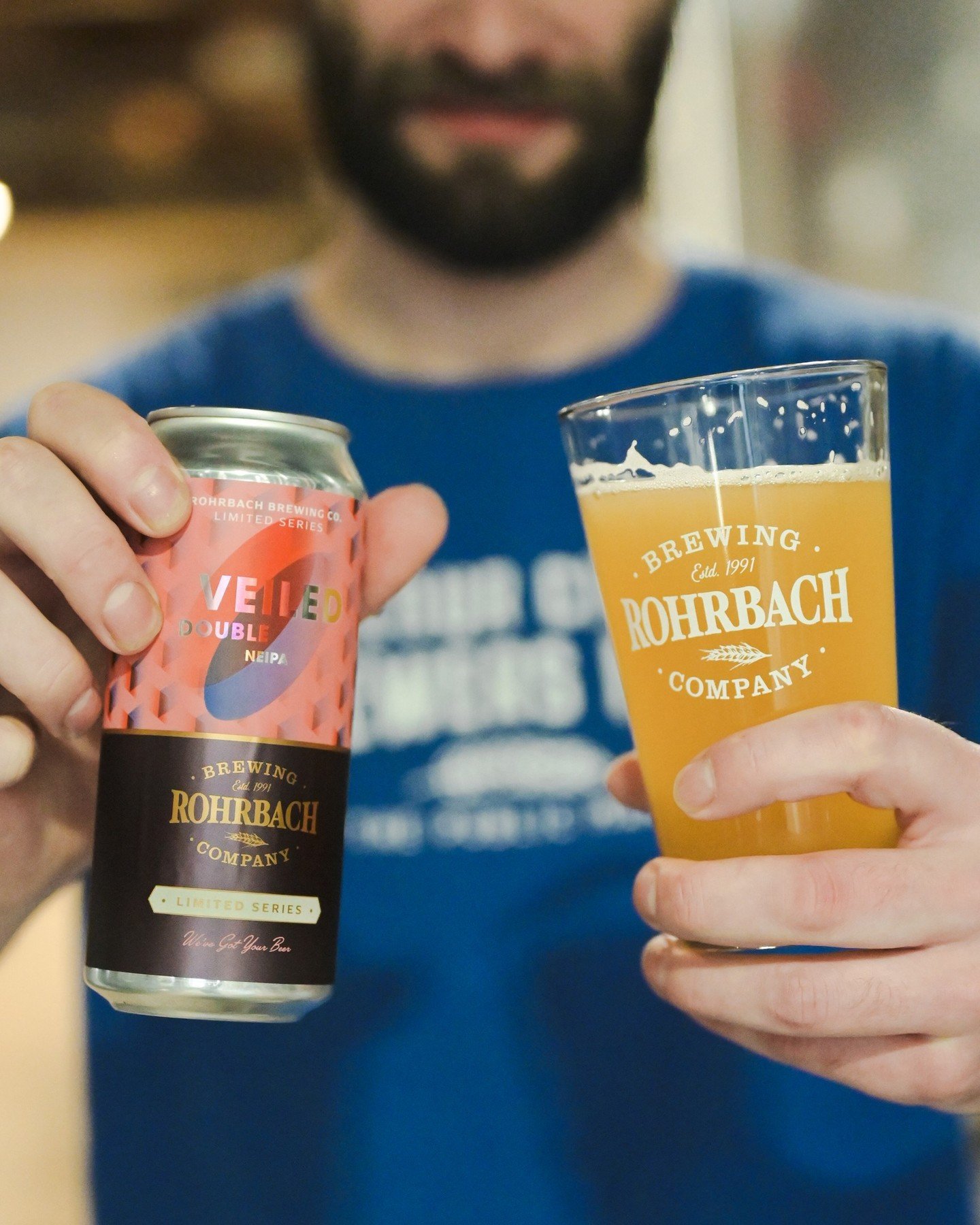 Fresh brew ready for the weekend 🍻 

A remarkably smooth hazy double IPA brewed with Elani, Strata, and Citra Hops, Veiled is now available for a limited time.