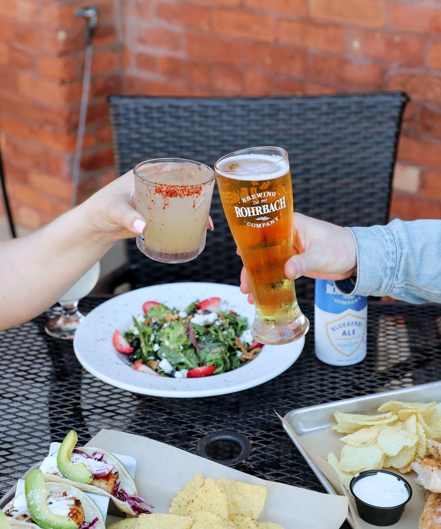 A very special cheers for a very special event comin' up in Roc 🍻 We're pumped to host the kickoff party for Eat Local New York Restaurant Week! Come by Railroad St. this Saturday, 2pm&ndash;7pm, to celebrate.⁠
⁠
Then stop by both RBC spots April 13