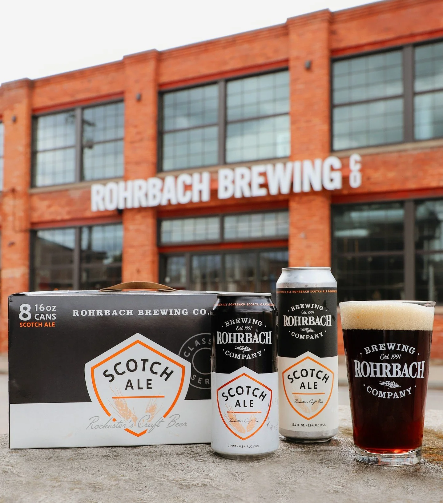 Gang's all here 🍺 ⁠
⁠
#longlivescotchale⁠