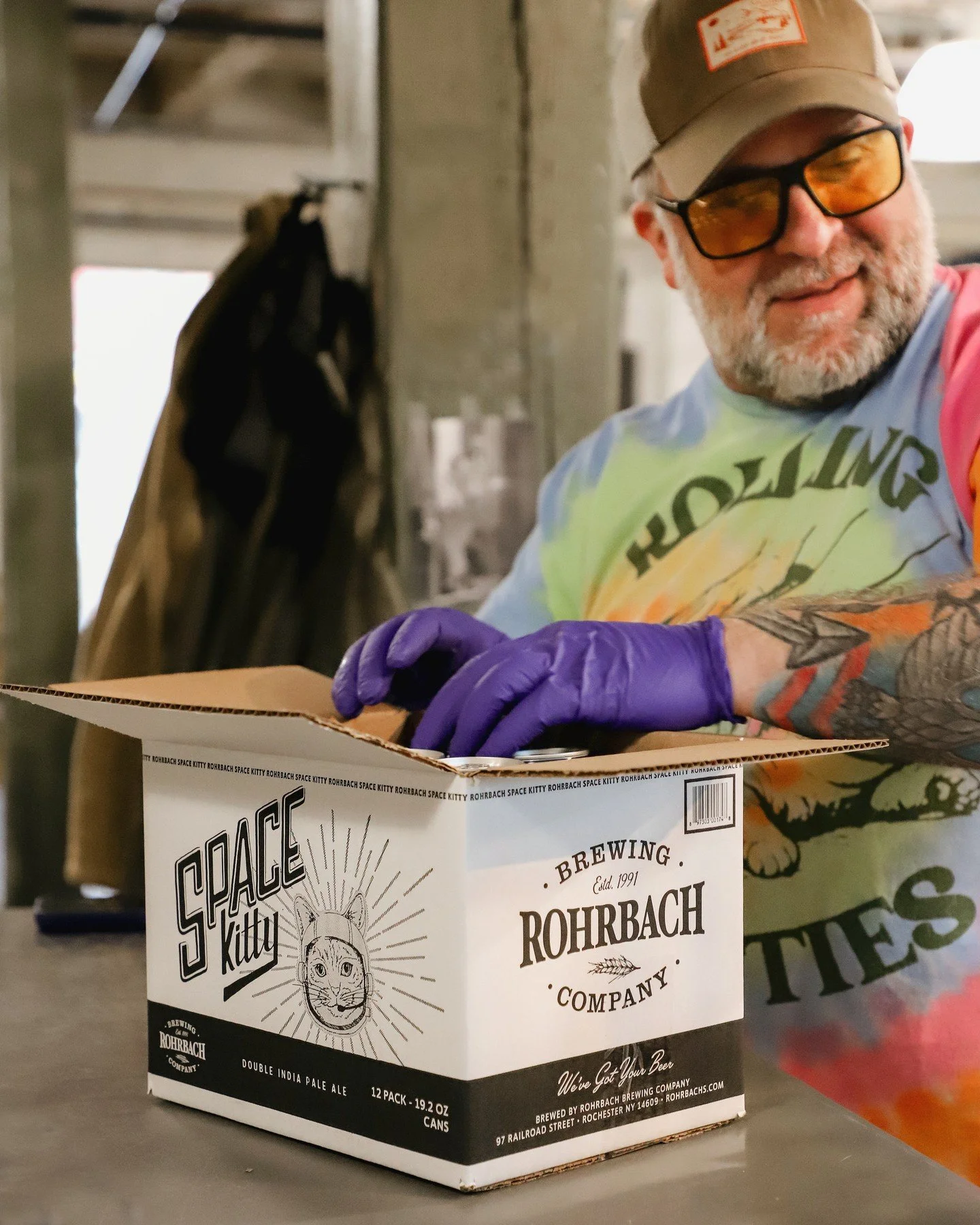 Packing 'em up just for you ☄️🐱⁠
⁠
#spacekittydipa #rohrbachclassic