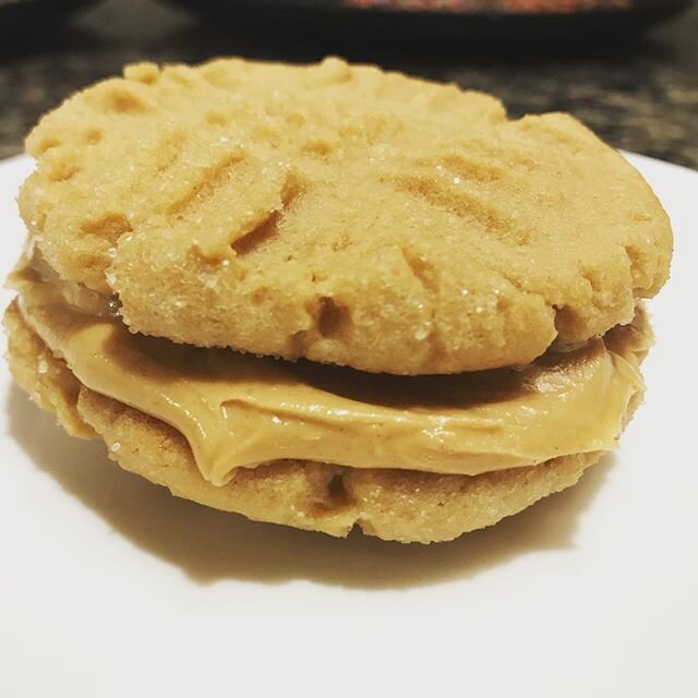 Quarantine Cooking ♾ Stuffed cookies...Peanut Butter cookies stuffed with a PB Buttercream, Whoopie Pies...chocolate cookies with white chocolate chips stuffed with marshmallow cream...Sugar Cookies (not stuffed) and Oatmeal Coconut Chewies (not 📸) 