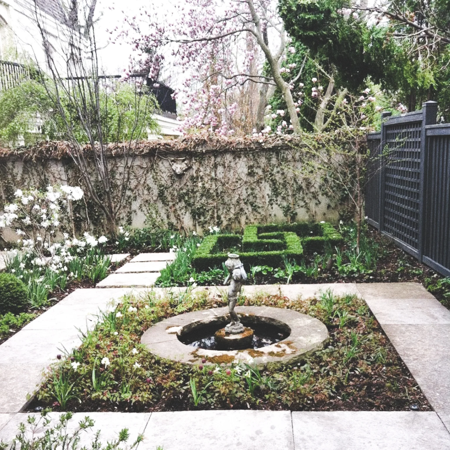 Garden-Party-Toronto-Residence.jpg