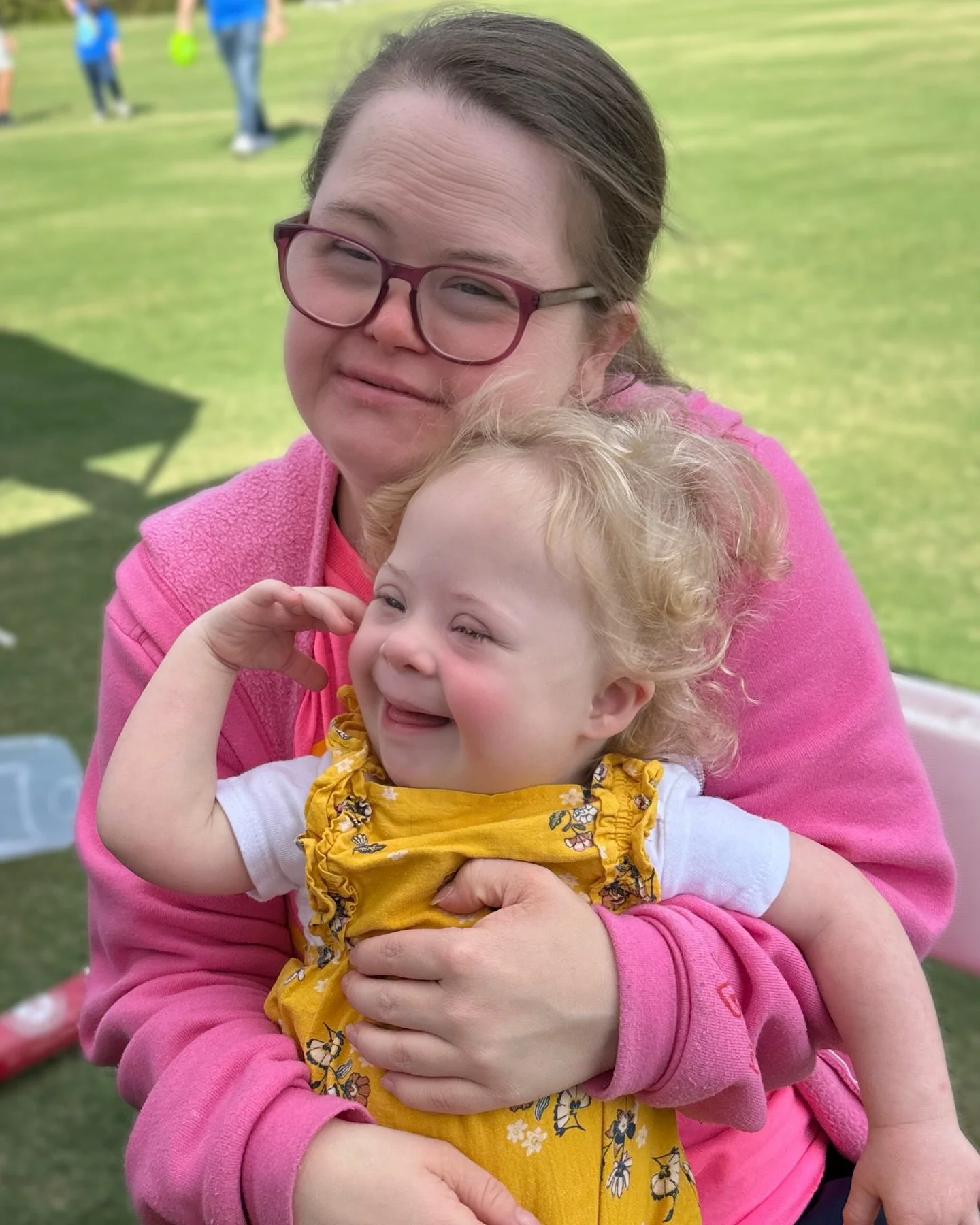 Look at all these beautiful people😍

The Down Syndrome Association of Atlanta Buddy Walk is one of our very favorite days of the year. Grace was honored to be an Atlanta Buddy Walk sponsor, create the design for the official Buddy Walk shirts and se