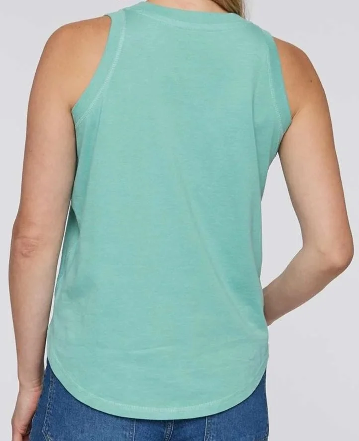 product_LAT_11660_OnModelBack-B07938813-Saltwater.jpg