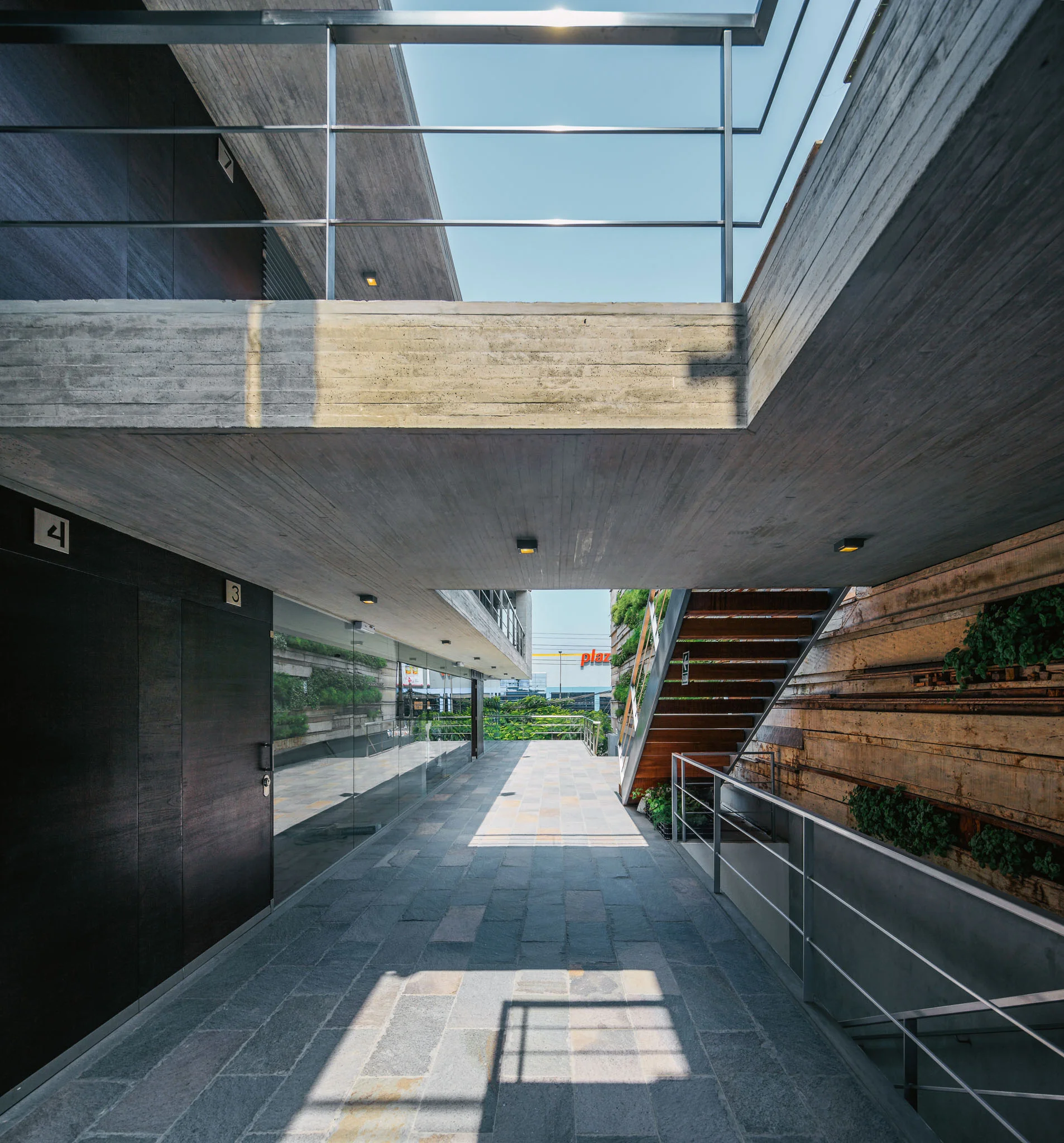 09_Zentro-Offices_Gonzalez-Moix-Arquitectura_La-Molina-Lima-Peru.jpg