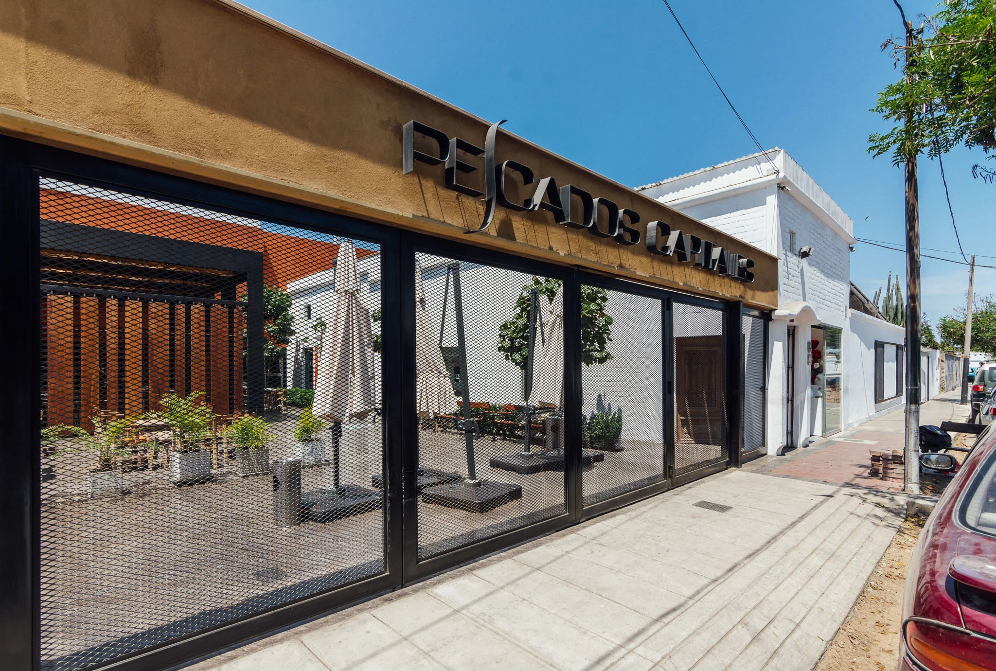 02_Pescados-Capitales-2-Restaurant_Gonzalez-Moix-Arquitectura_Miraflores-Lima-Peru.jpg