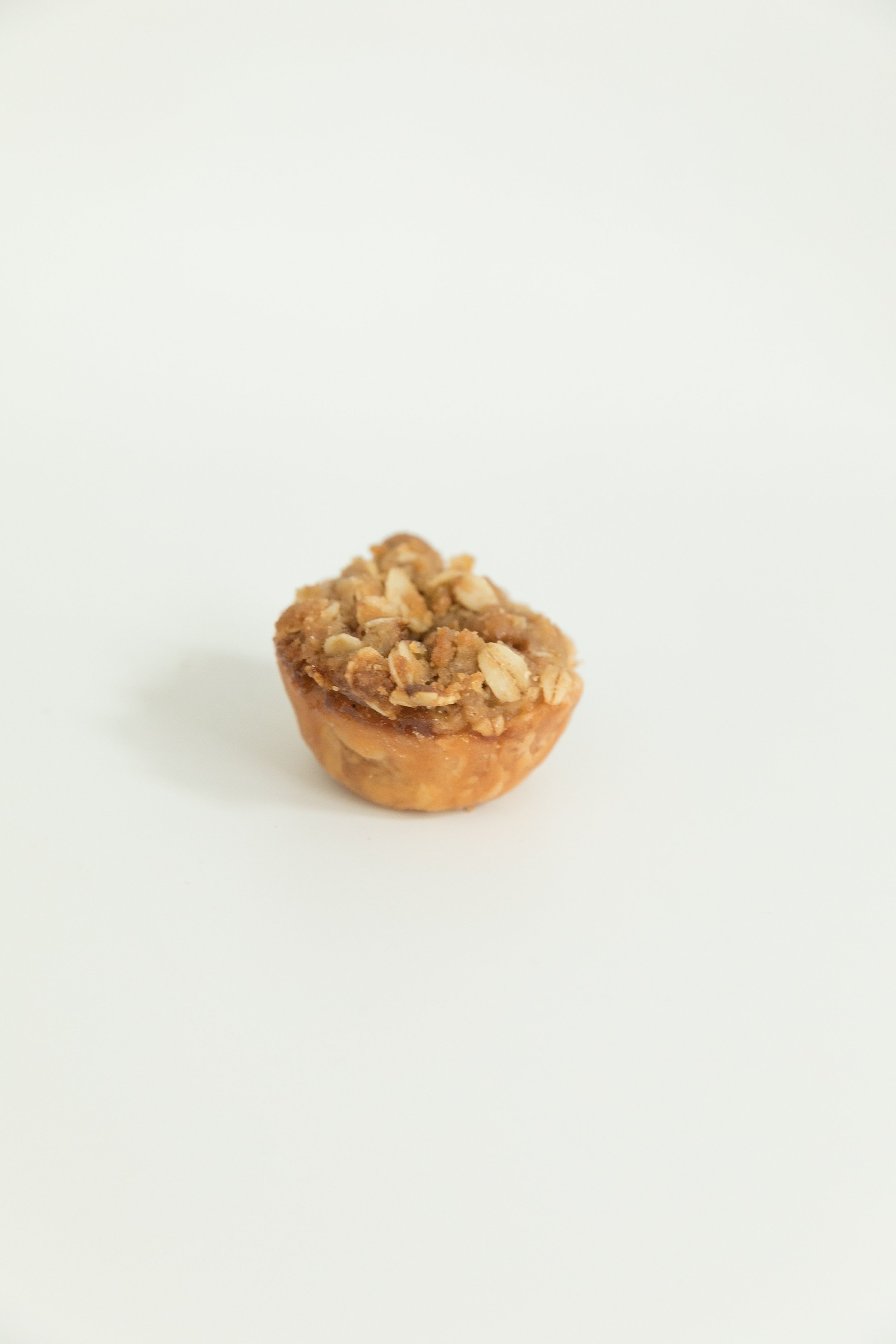  Mini mini dutch apple pie with crumb topping  