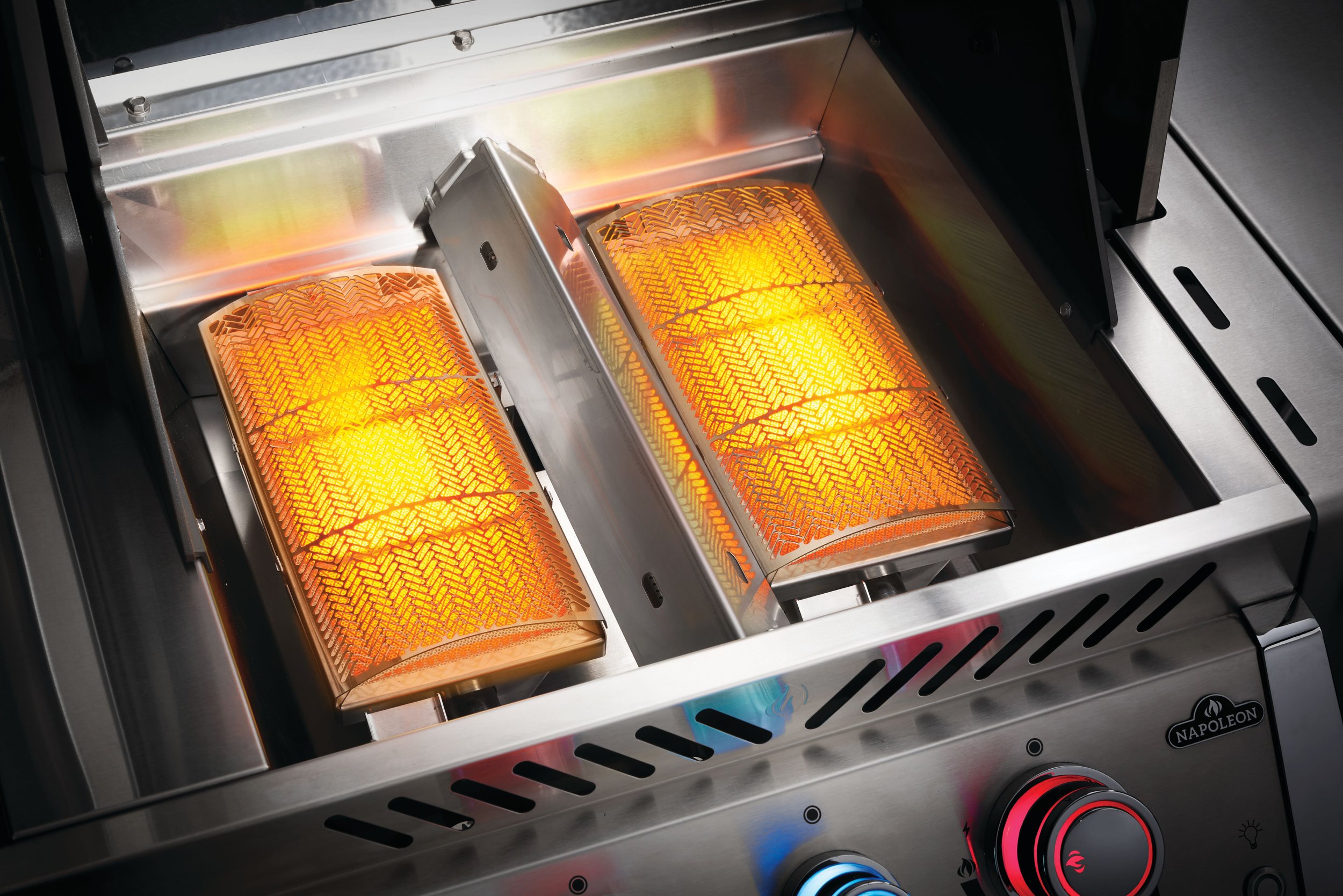 Original JPG-PrestigePro-PRO825-Detail-Burner-Kit-In-Use-Detail-BurnerOn.jpg