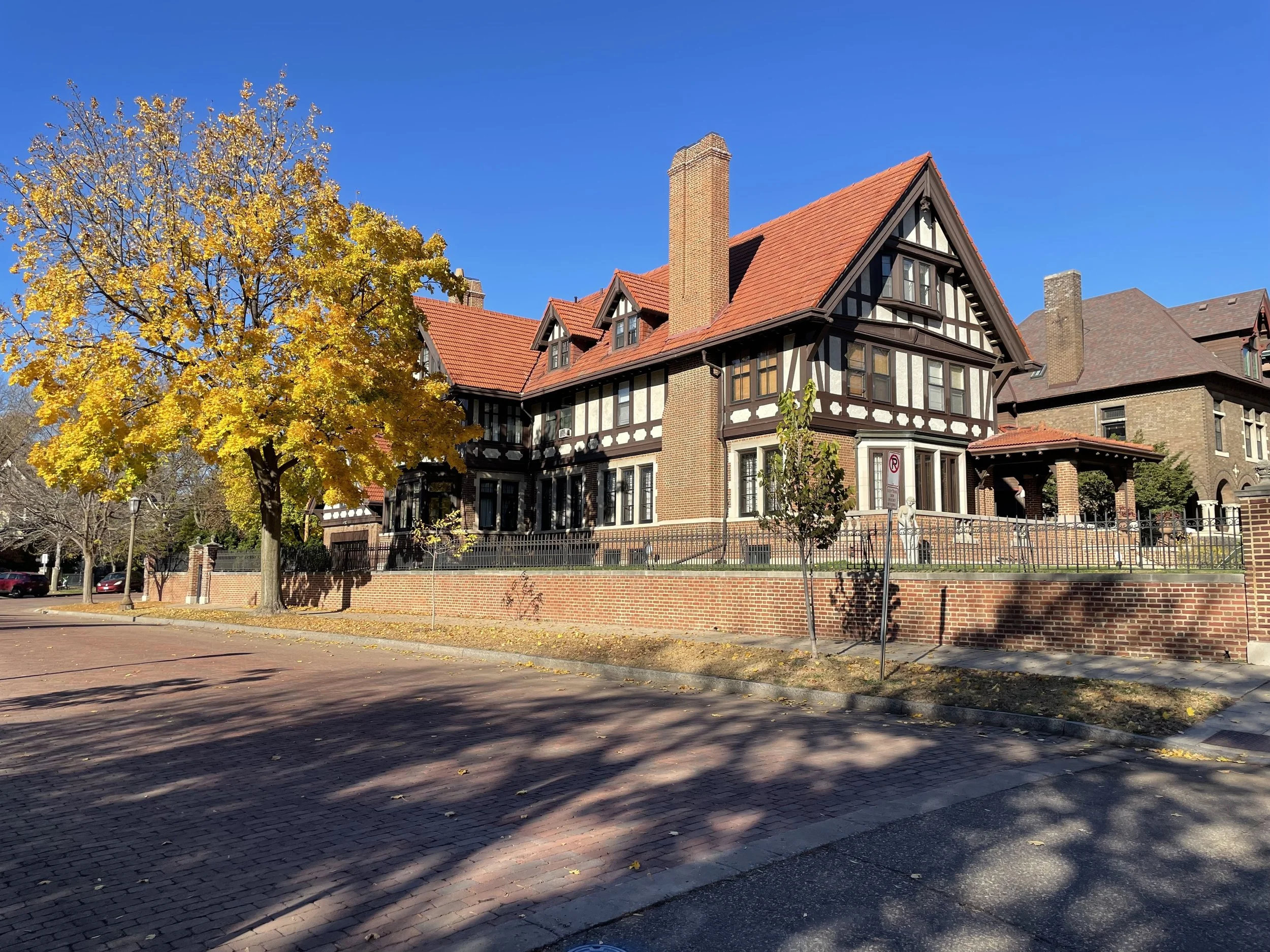 House of Tudor? Summit's Most Popular Style!