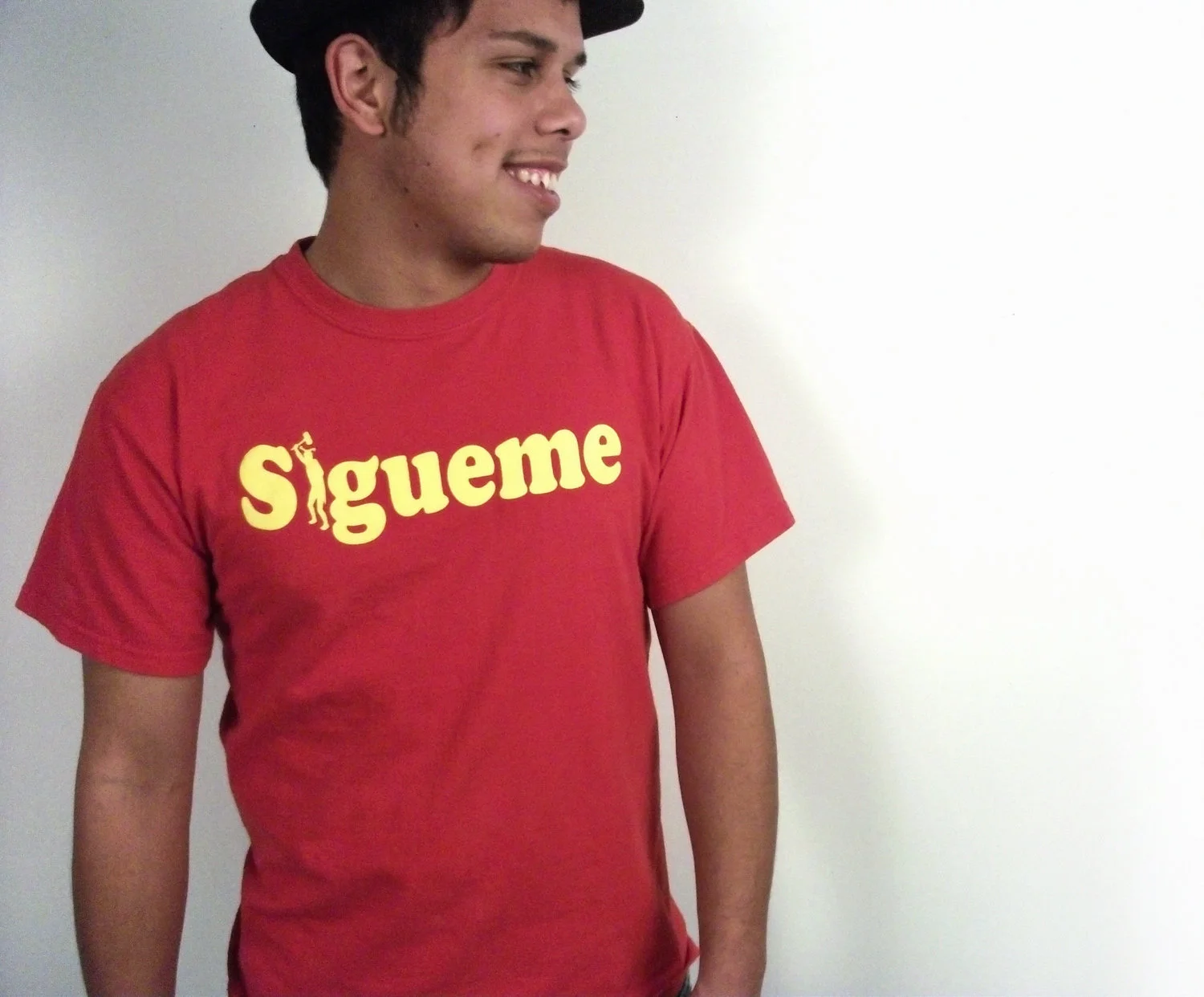 Sígueme T-shirt Design: UGA Students for Lantin@ Empowerment