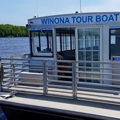 Winona Tour Boat.jpg