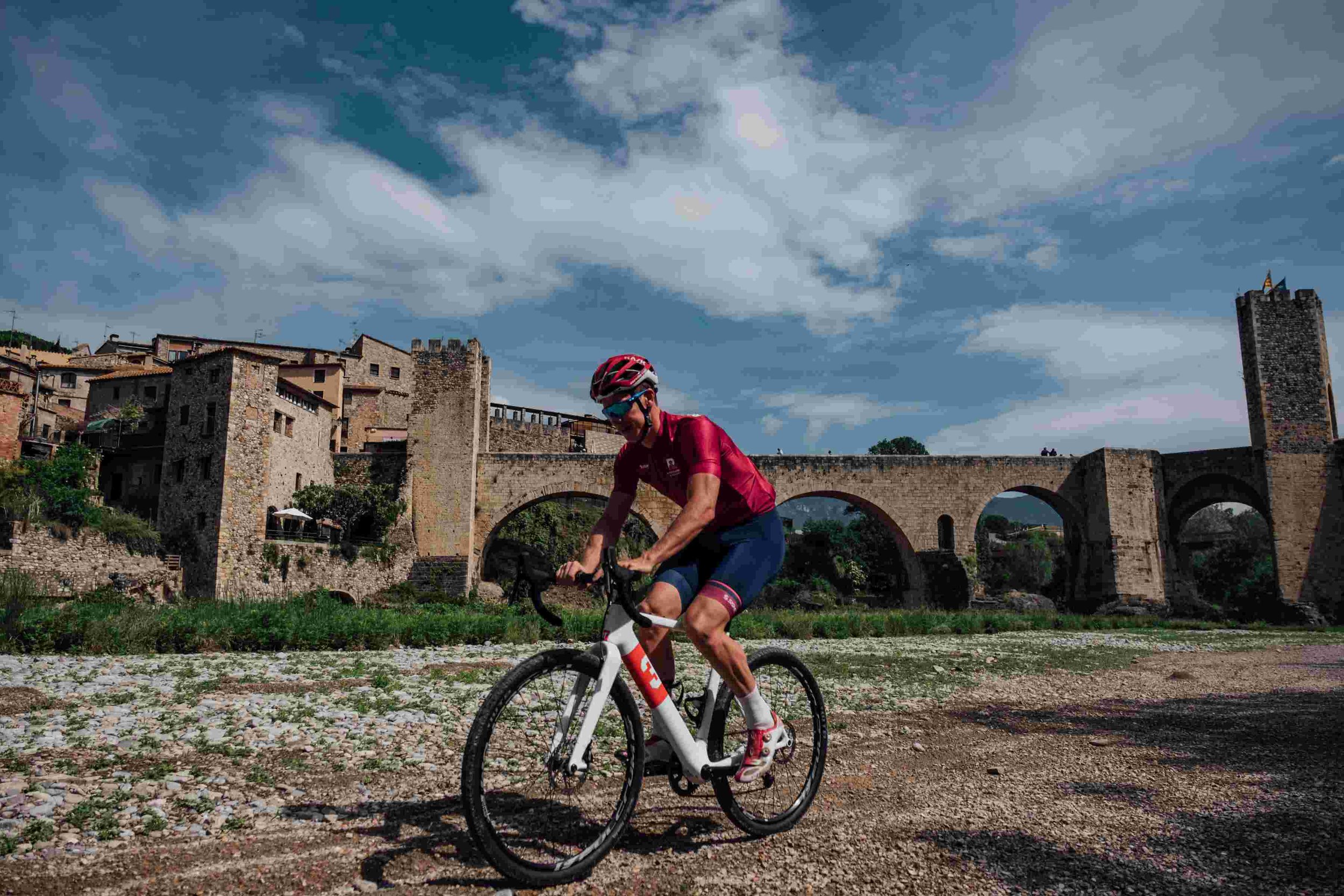 Girona Cycling Gravel Riding