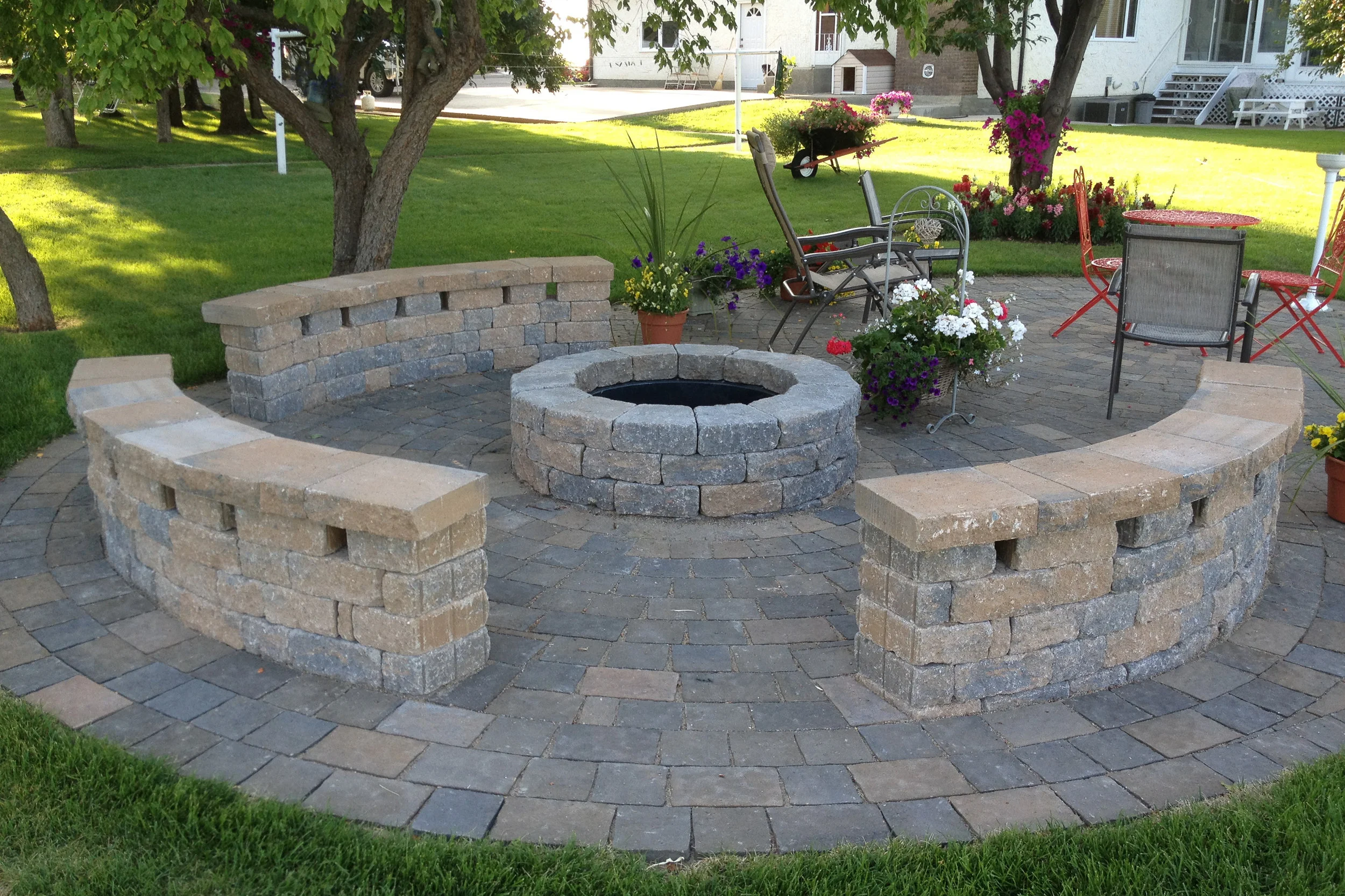 Retaining Wall Blocks & Fire Pits — Hilgersom Inc.