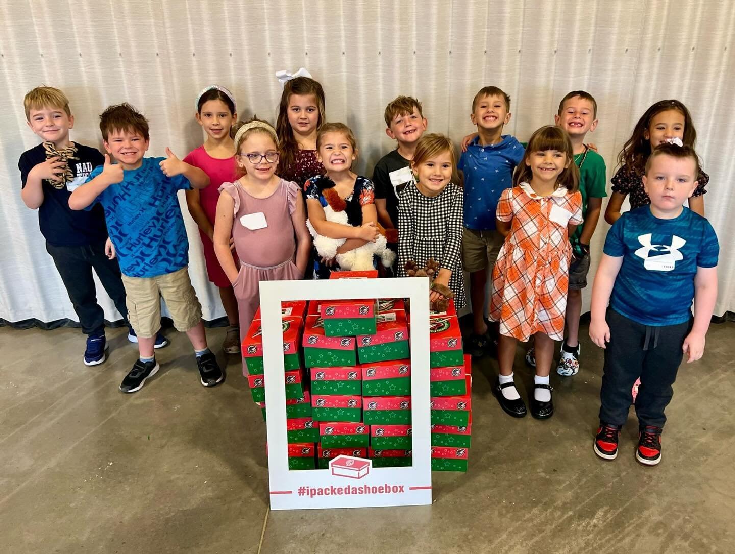 🎁 K-2nd Grade 🎁 After packing these shoeboxes full of toys, school supplies, and hygiene items, we pray! We pray for @operationchristmaschild as a mission, as well as all of the volunteers who will help these shoeboxes reach their final destination