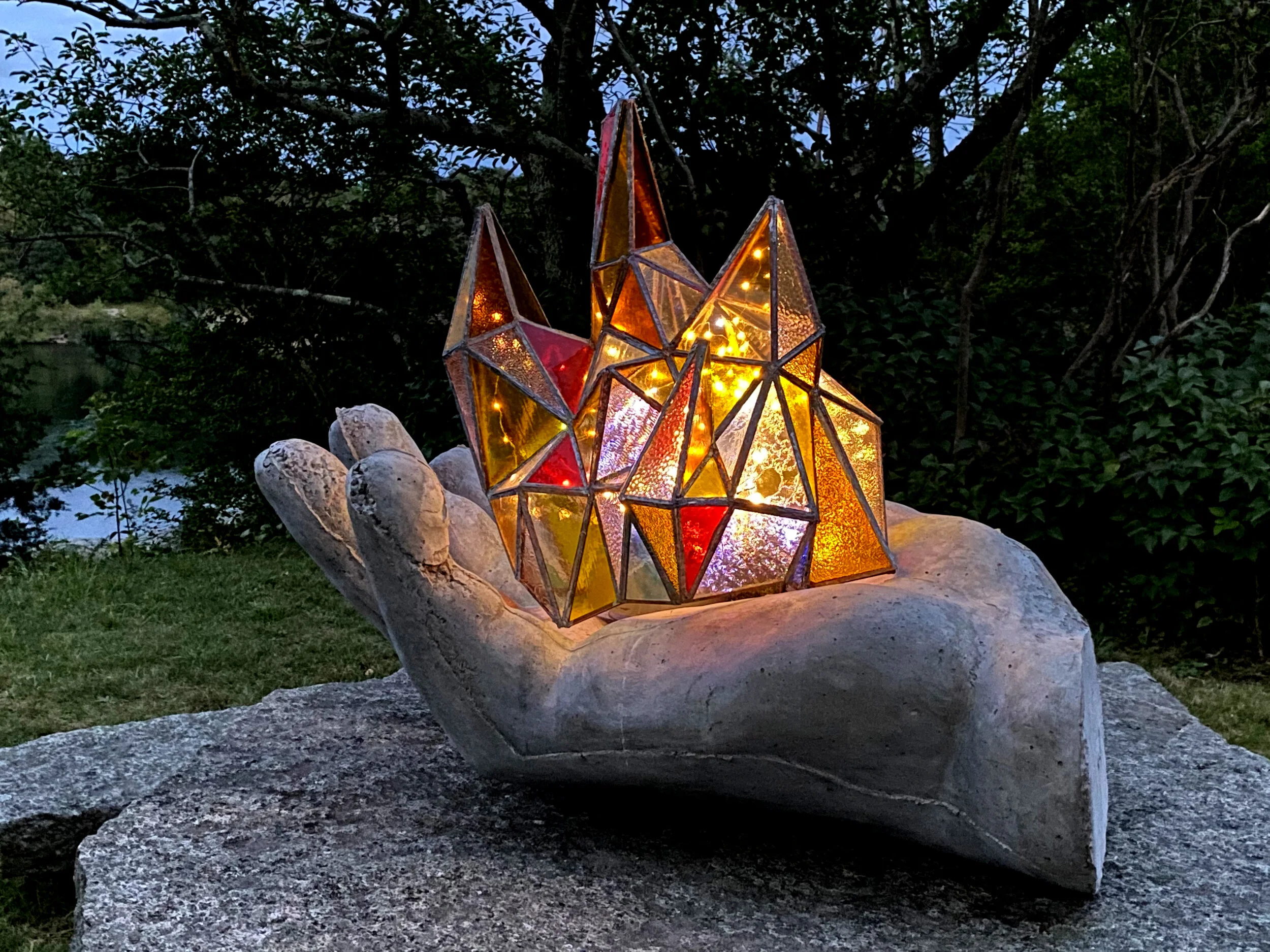 ALight on MARS : a nocturnal exhibition