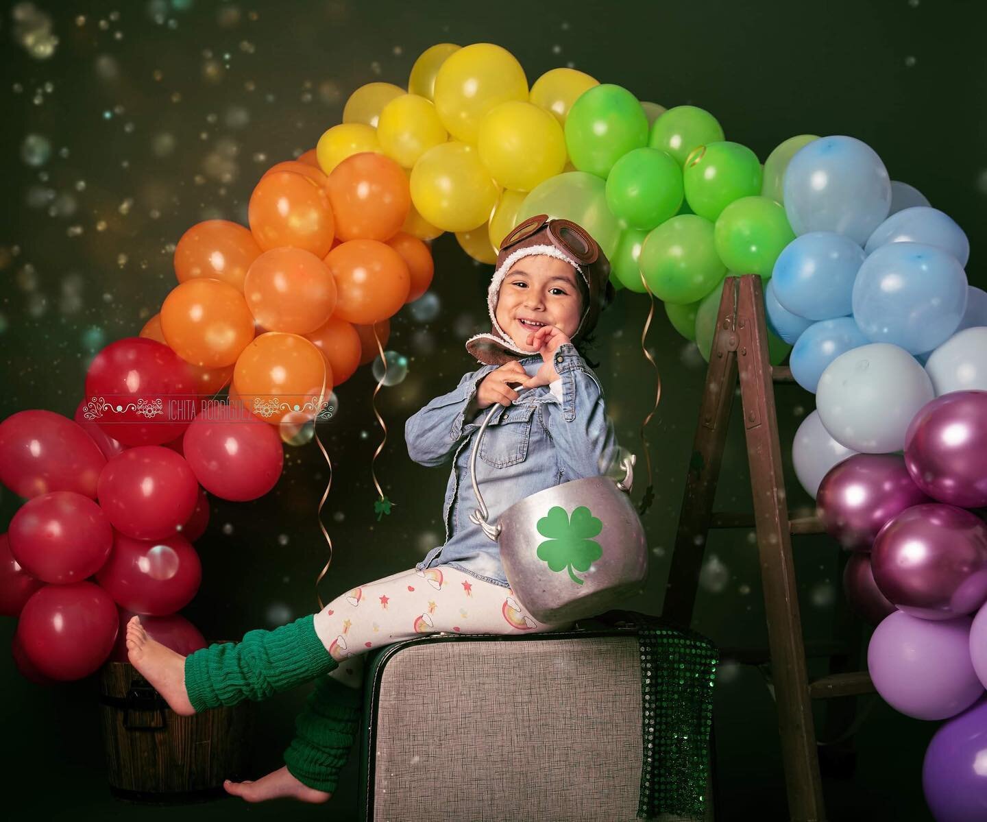 Open agenda for St Patrick&rsquo;s Micro Sessions 
3 edited pictures for 40 euros  4 euros extra digital up to 2 kids 
Extra kid 15 euros 
Until March the 19th #irish #irishinmadrid  #stpatricksday