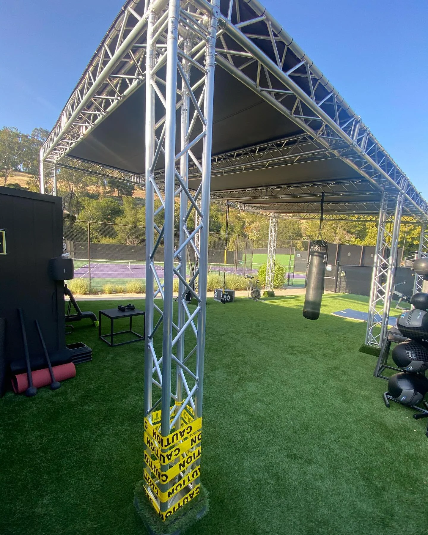 Come train 🎾 💪🏽 🧘🏻&zwj;♀️ #sbta #santabarbaratennisacademy #tennis #strengthandconditioning #yoga #meditation #training