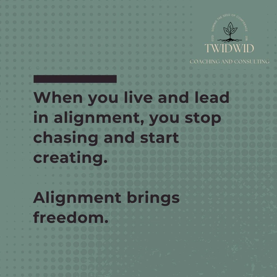 When you live and lead in alignment, you stop chasing and start creating. 

𝐀𝐥𝐢𝐠𝐧𝐦𝐞𝐧𝐭 𝐛𝐫𝐢𝐧𝐠𝐬 𝐟𝐫𝐞𝐞𝐝𝐨𝐦.

 Here are 3 ways to realign this week:
1️⃣ Revisit your &lsquo;why.&rsquo;
2️⃣ Say no to one thing that feels heavy.
3️⃣ Do o