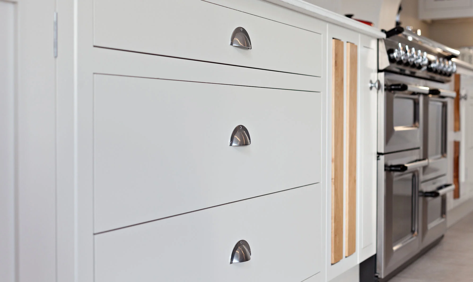 Spray Painting Kitchen Cork Matttroy