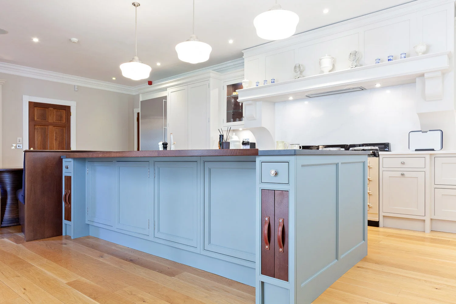 LeeReeve-KitchenPainter-Cork-Munster-Ireland-ReeveBlue-007.jpg