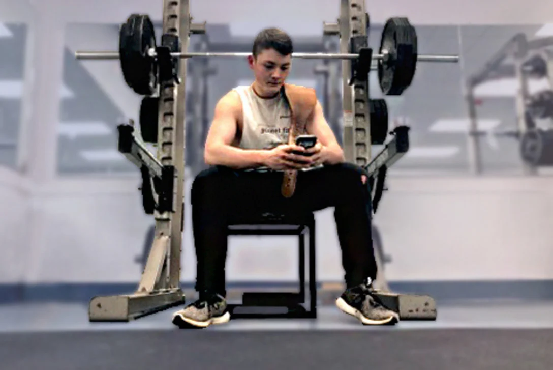 #866 No Muscles in your Phone