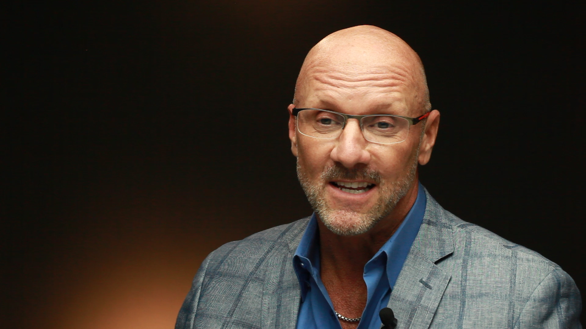 Demo Reel.00_00_21_11.Still002.jpg