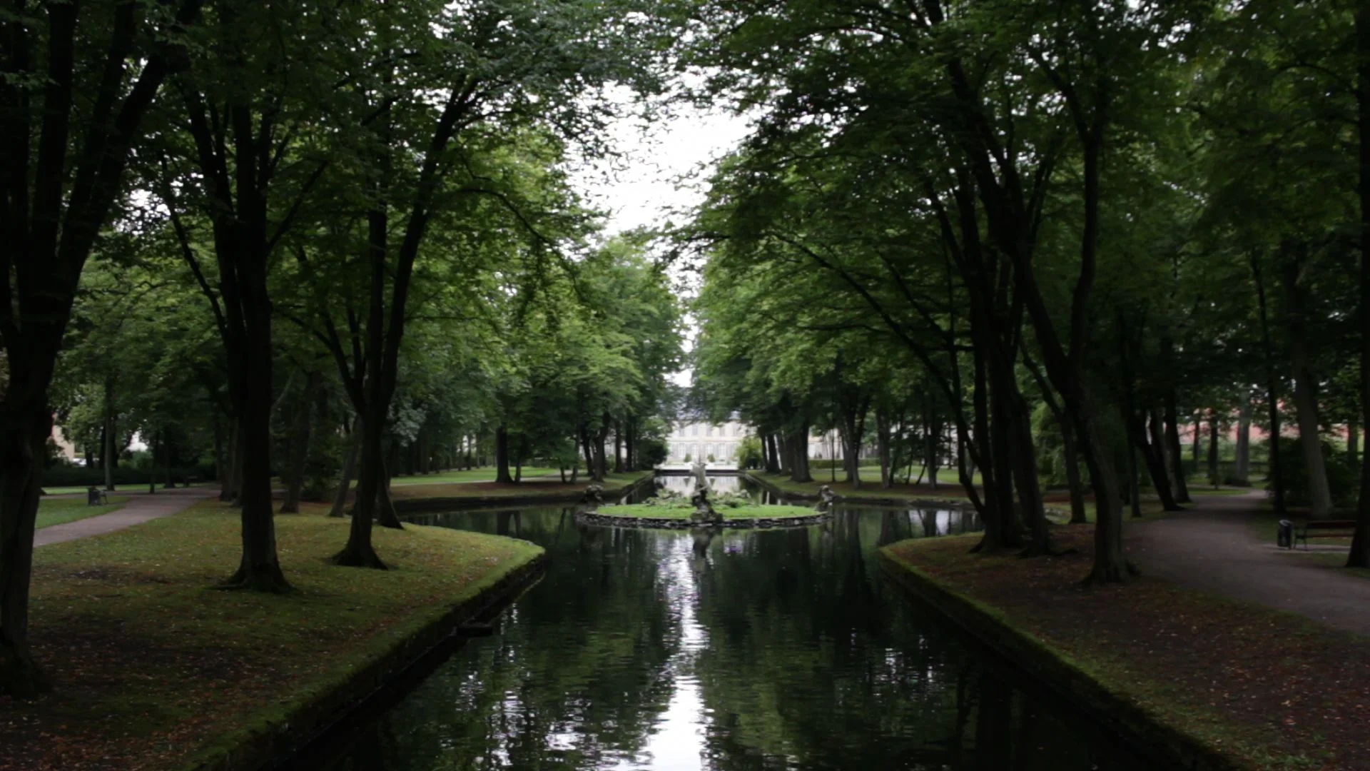 gardens.jpg