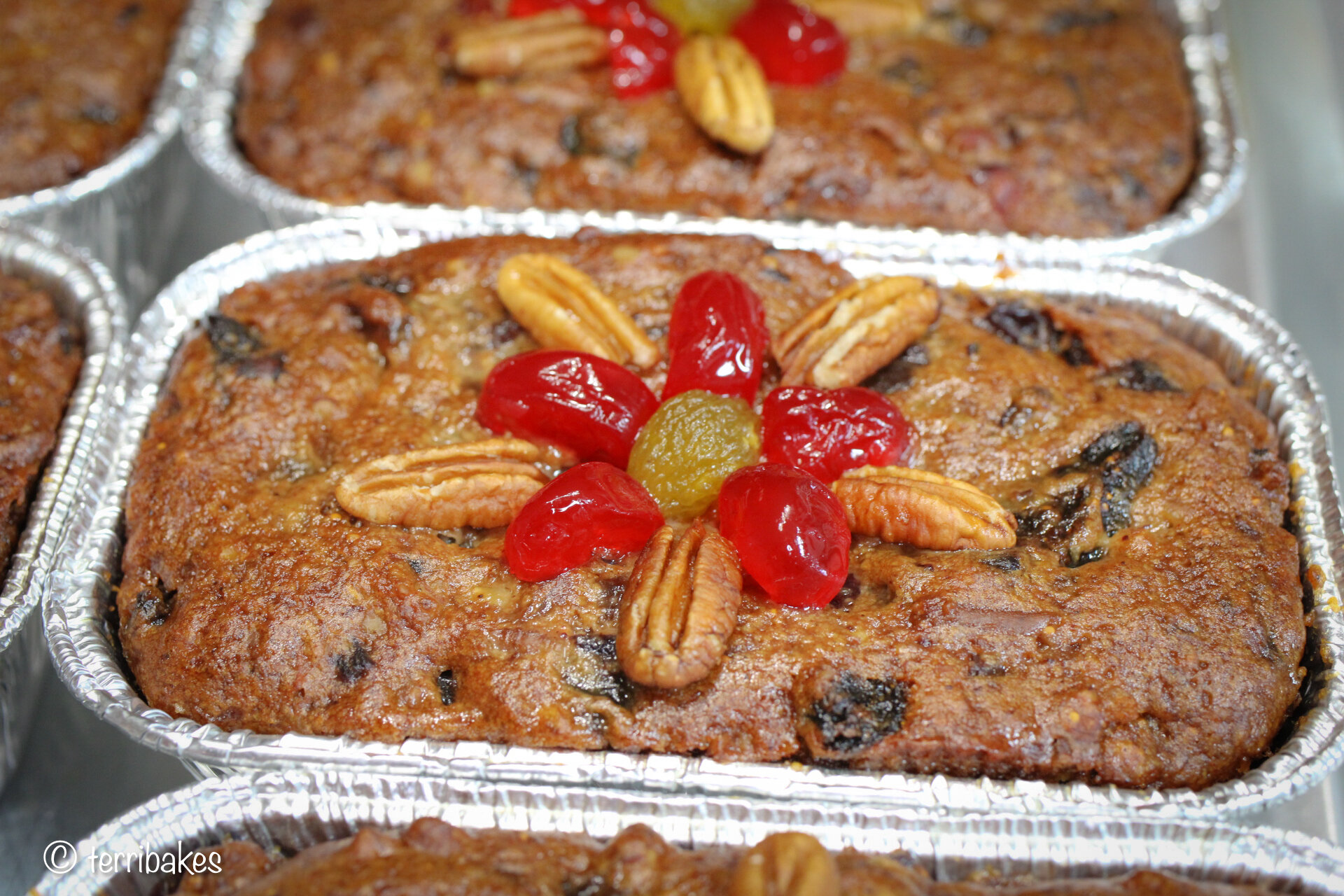 It's Fruitcake Season