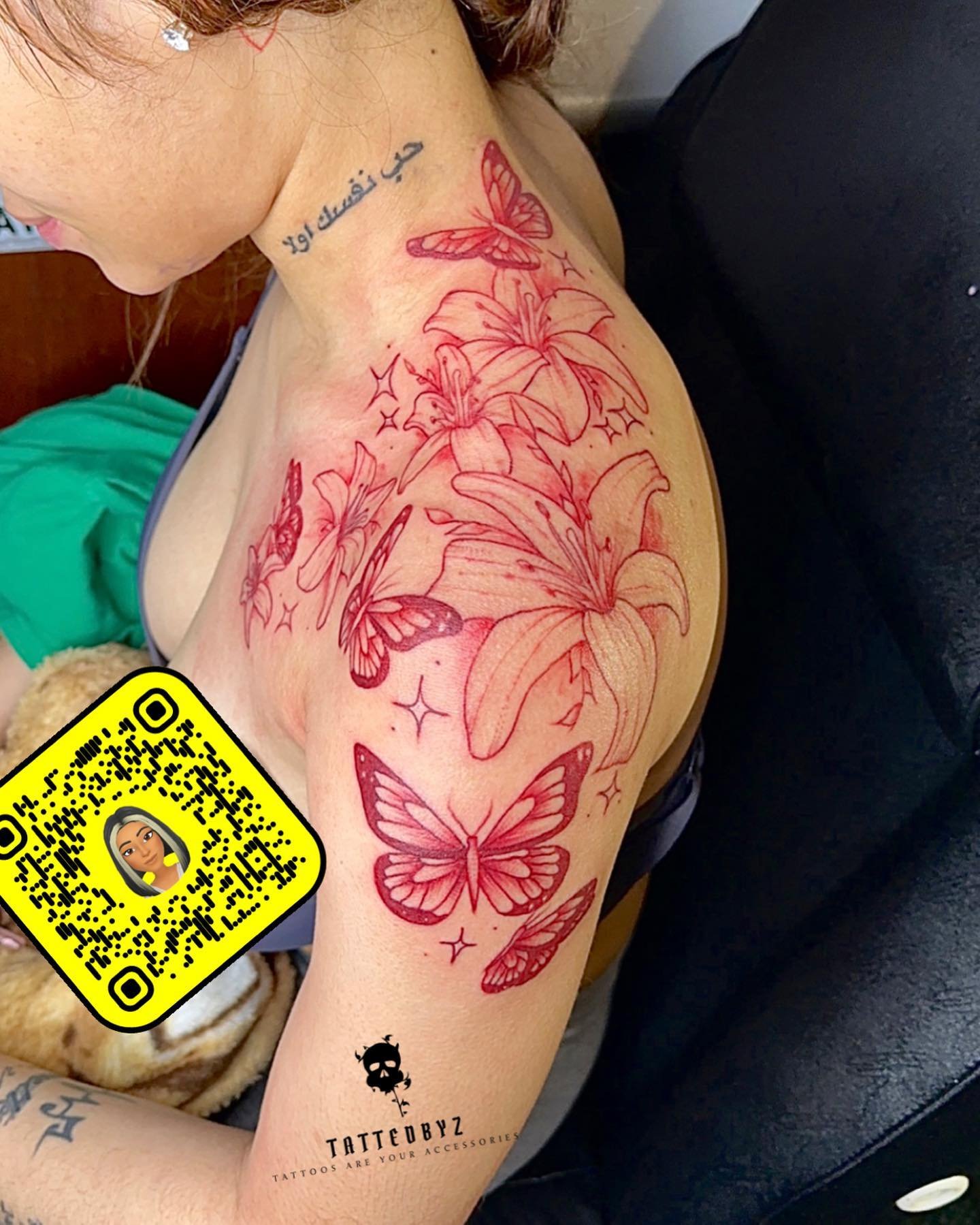 Red ink tattoos ❤️&zwj;🔥 #tattoo #tattooideas #femaletattoo #femaletattooartist #boston #bostontattoo #bostontattooartist #tattooartist #tatted #tattedbyz #redinktattoo #flowertattoo #butterflytattoo #armtattoo #necktattoo #rhodeislandtattoo #nyctat