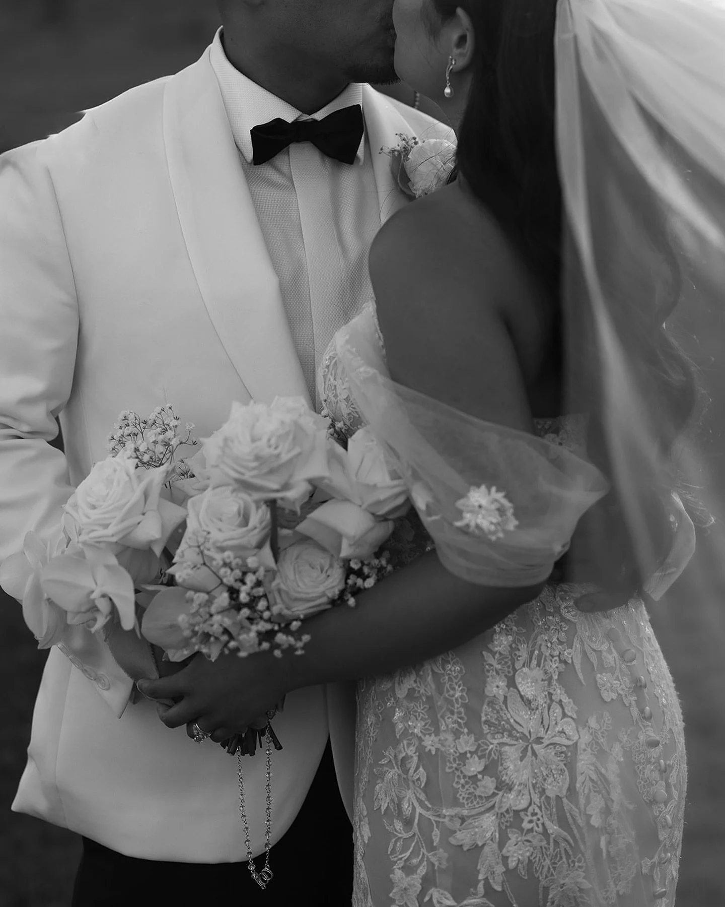 Modern romance was the inspo for this effortless, sophisticated and totally unforgettable wedding! Thank you B &amp; F we&rsquo;re obsessed! 🤍