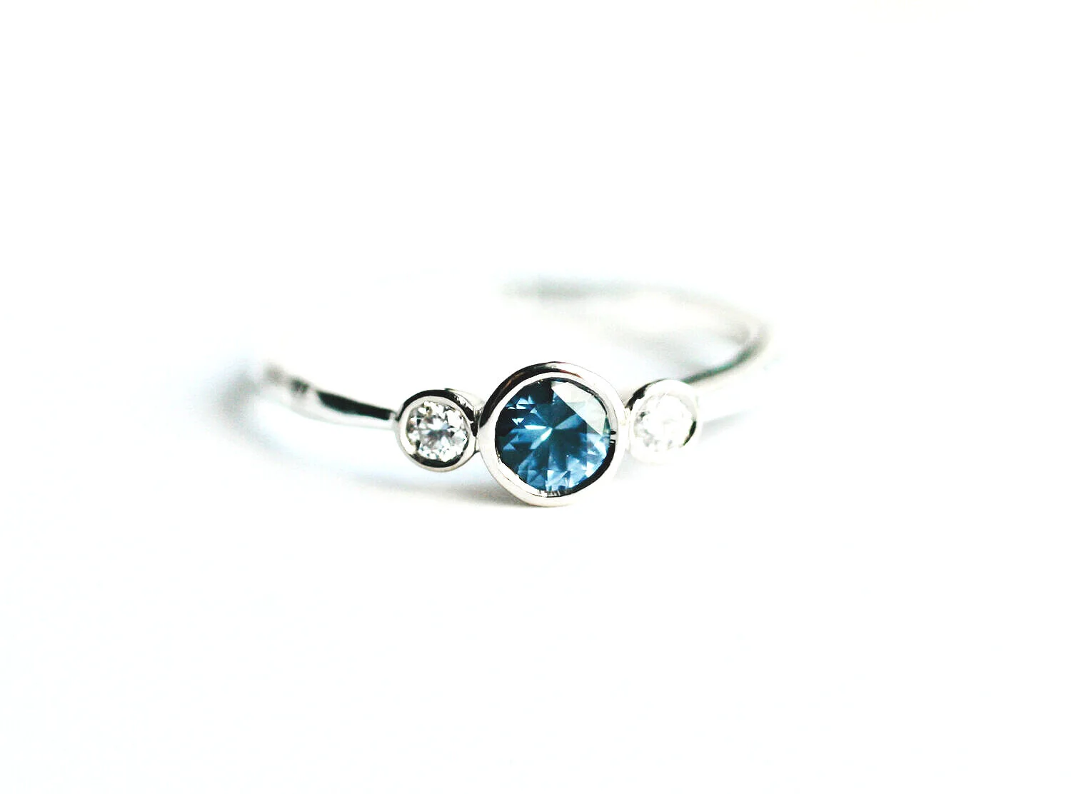 Ethical Sapphire Engagement RIng — Glasswing Jewellery Sea Glass