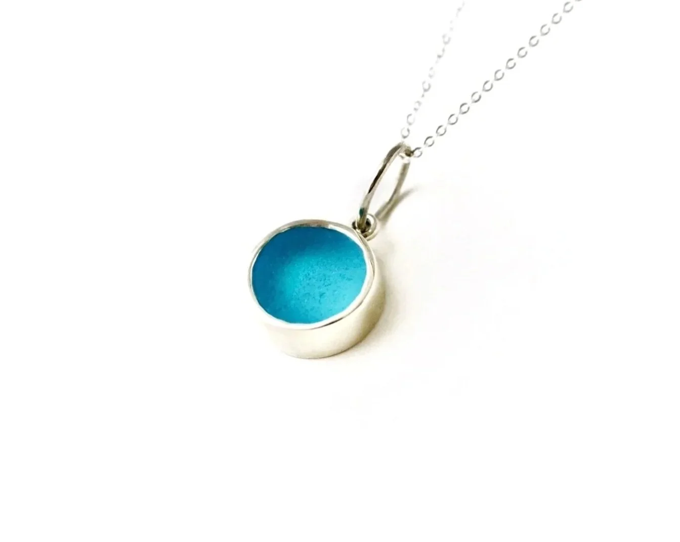 9ct White Gold Mayla Pendant