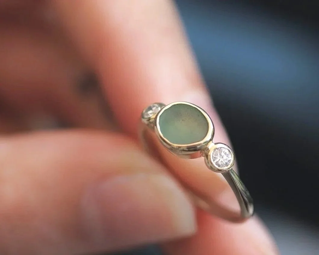 Thea Dinas Ring