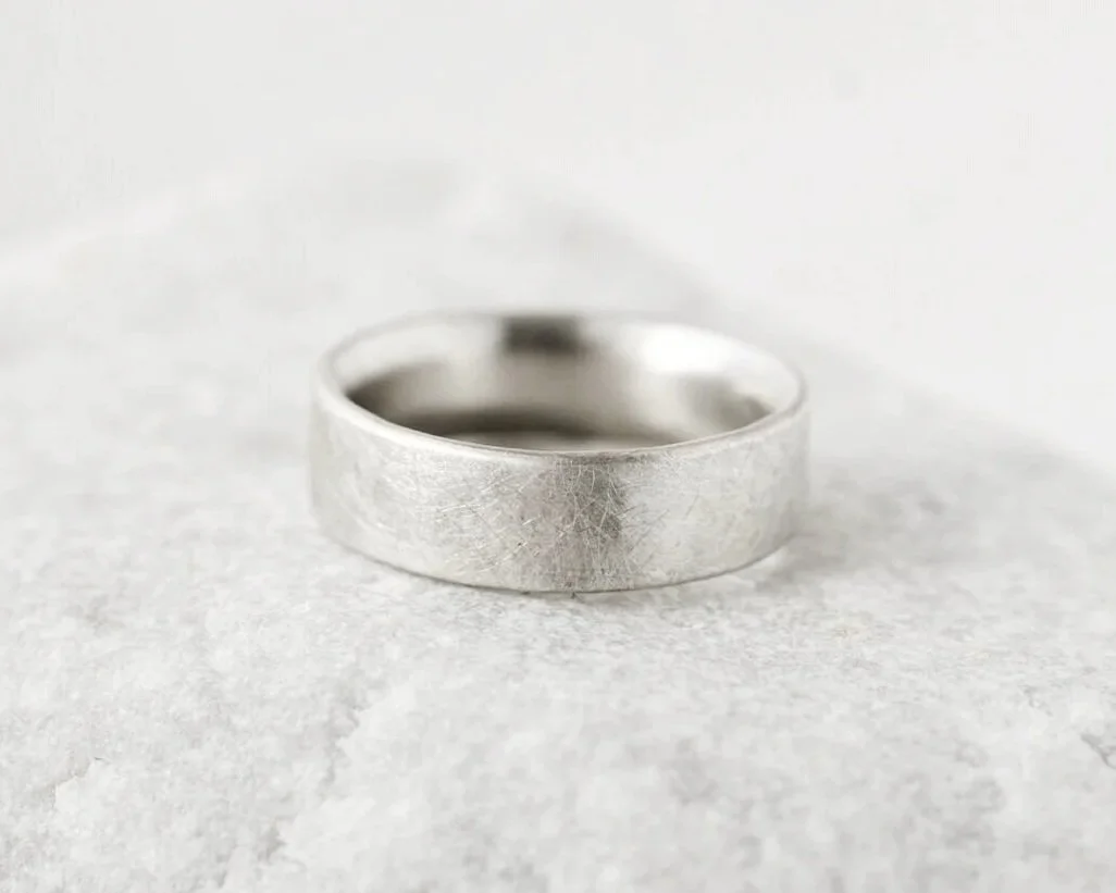 Comfort flat silver wedding ring