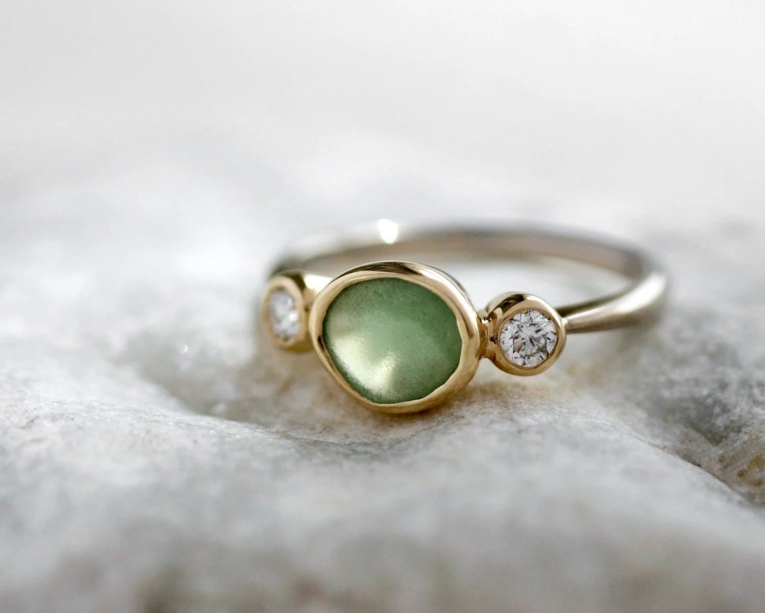 Thea Dinas Ring