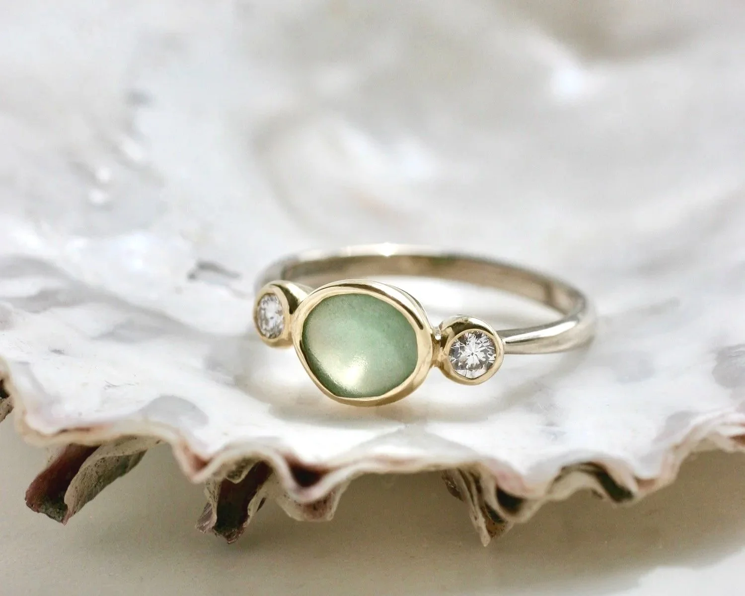 Thea Dinas Ring