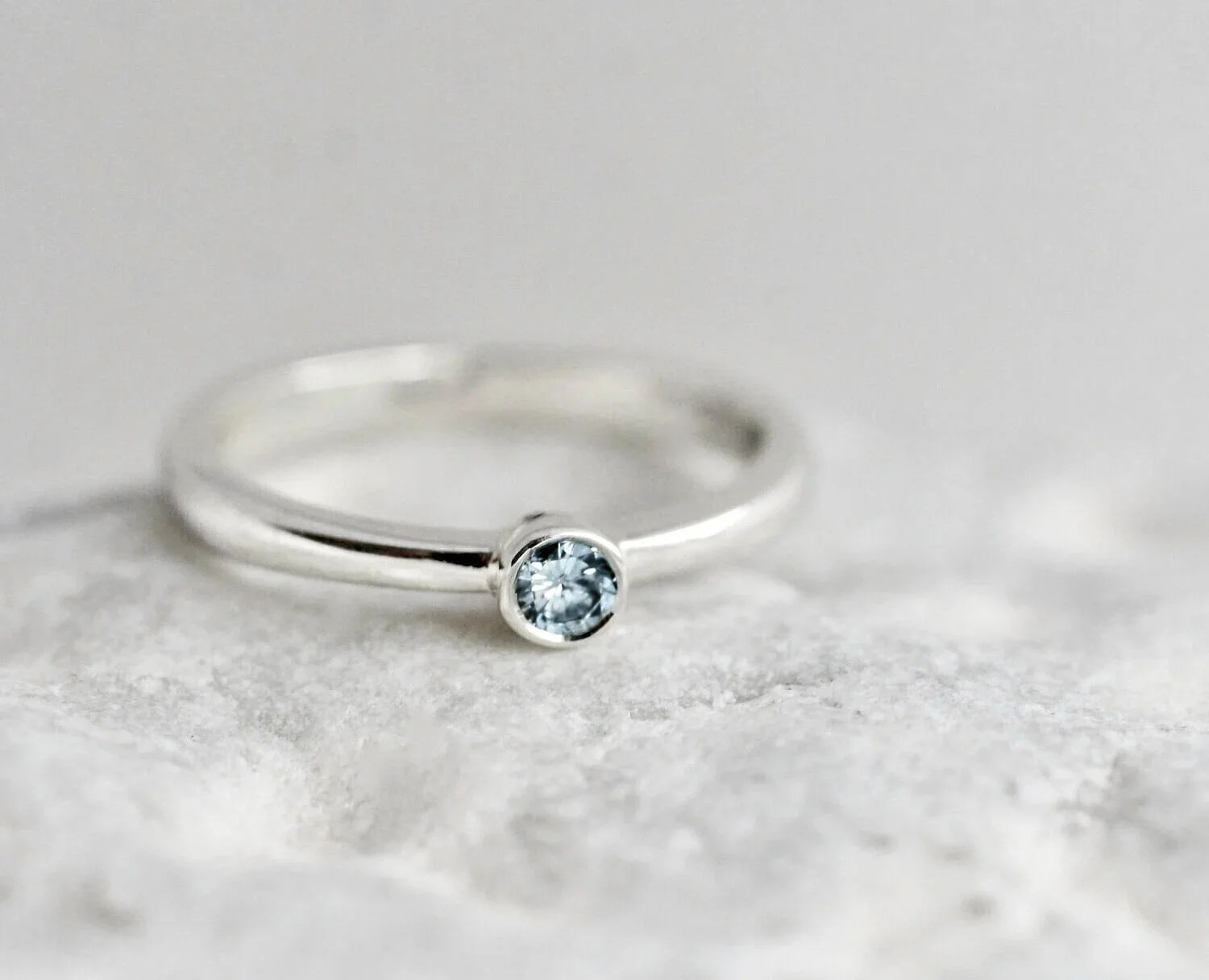 Aillia-ethical-blue-sapphire-engagment-ring-glasswing.jpg